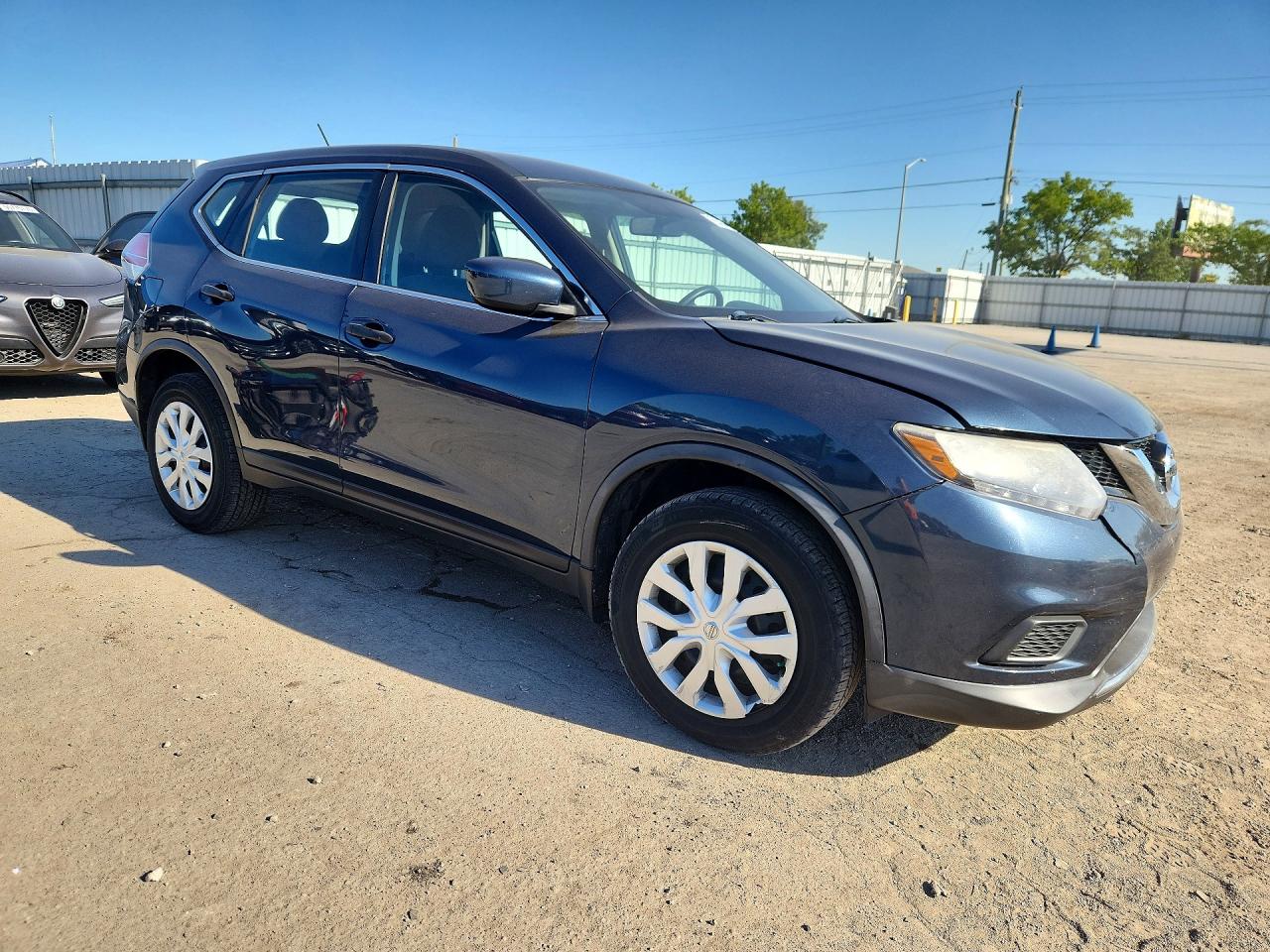 2016 NISSAN ROGUE