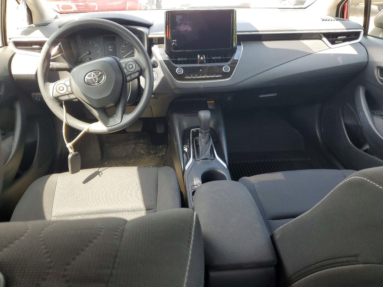 2025 TOYOTA COROLLA