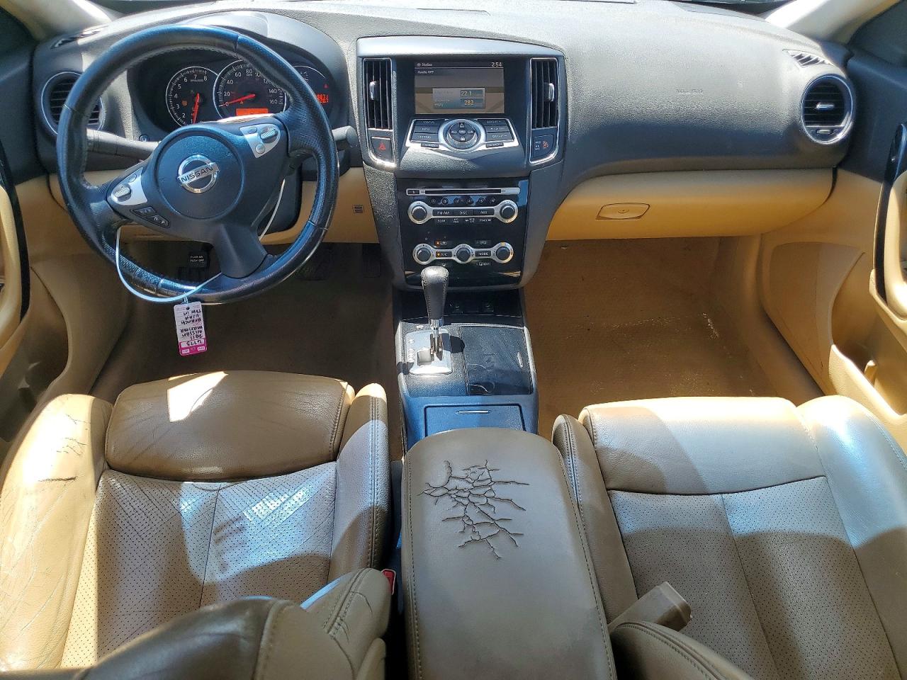 2011 NISSAN MAXIMA