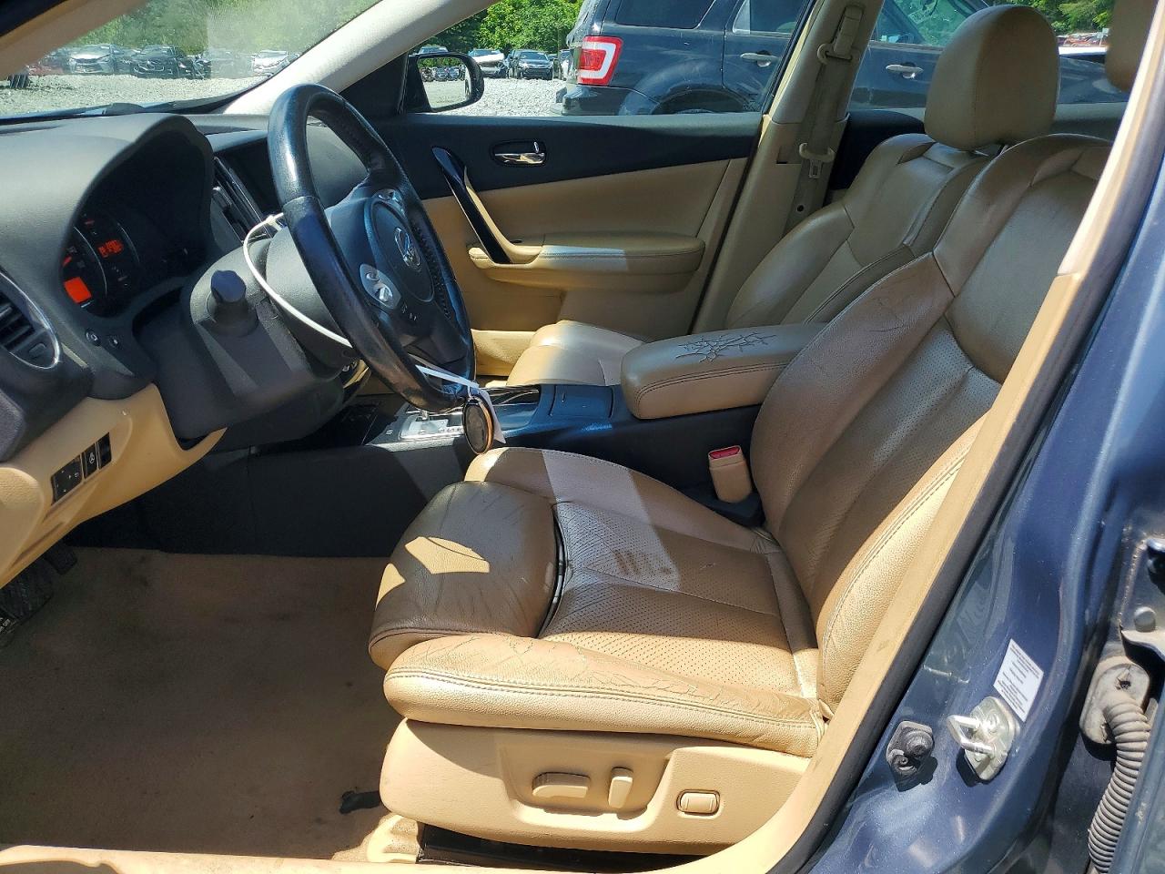 2011 NISSAN MAXIMA