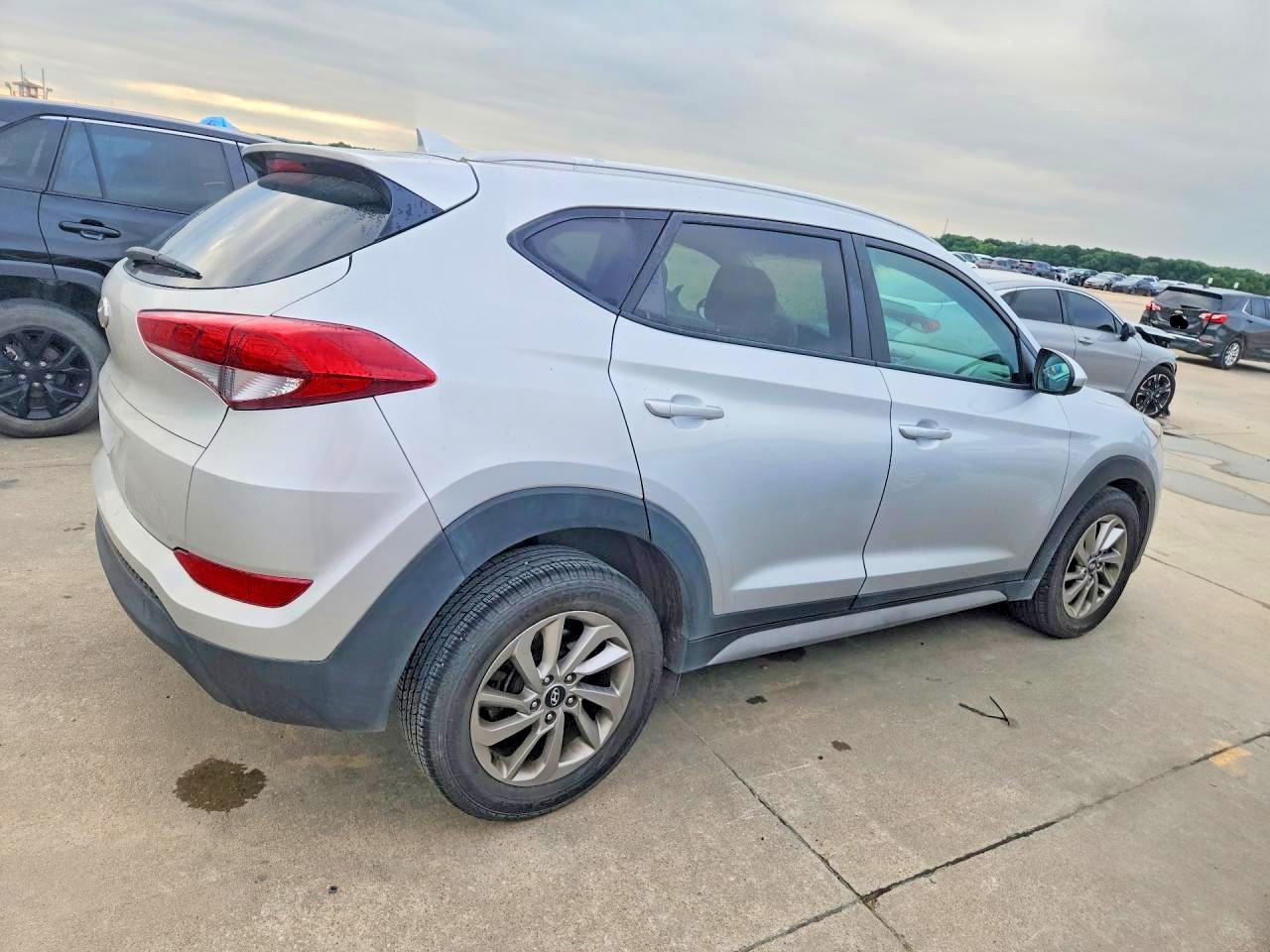 2018 HYUNDAI TUCSON