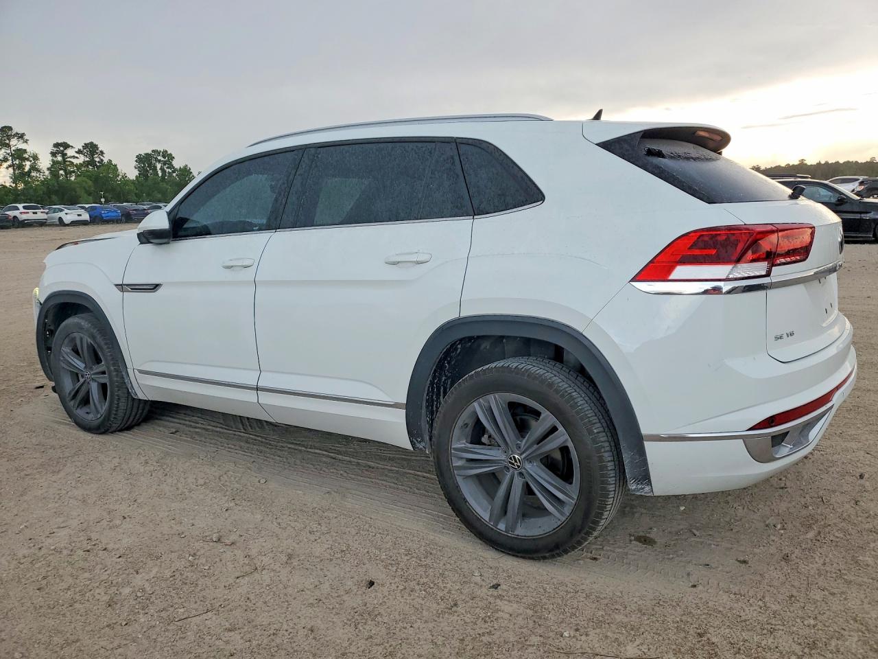 2021 VOLKSWAGEN ATLAS