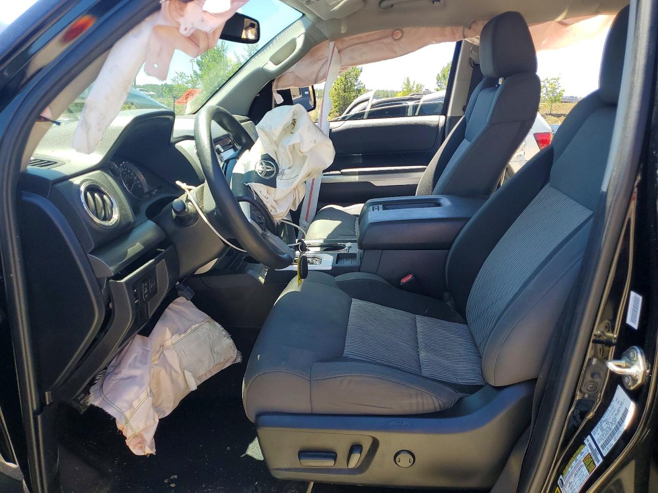 2015 TOYOTA TUNDRA