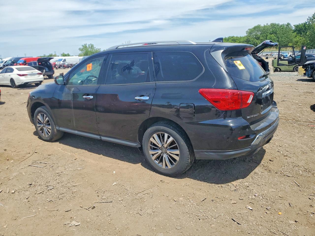 2019 NISSAN PATHFINDER