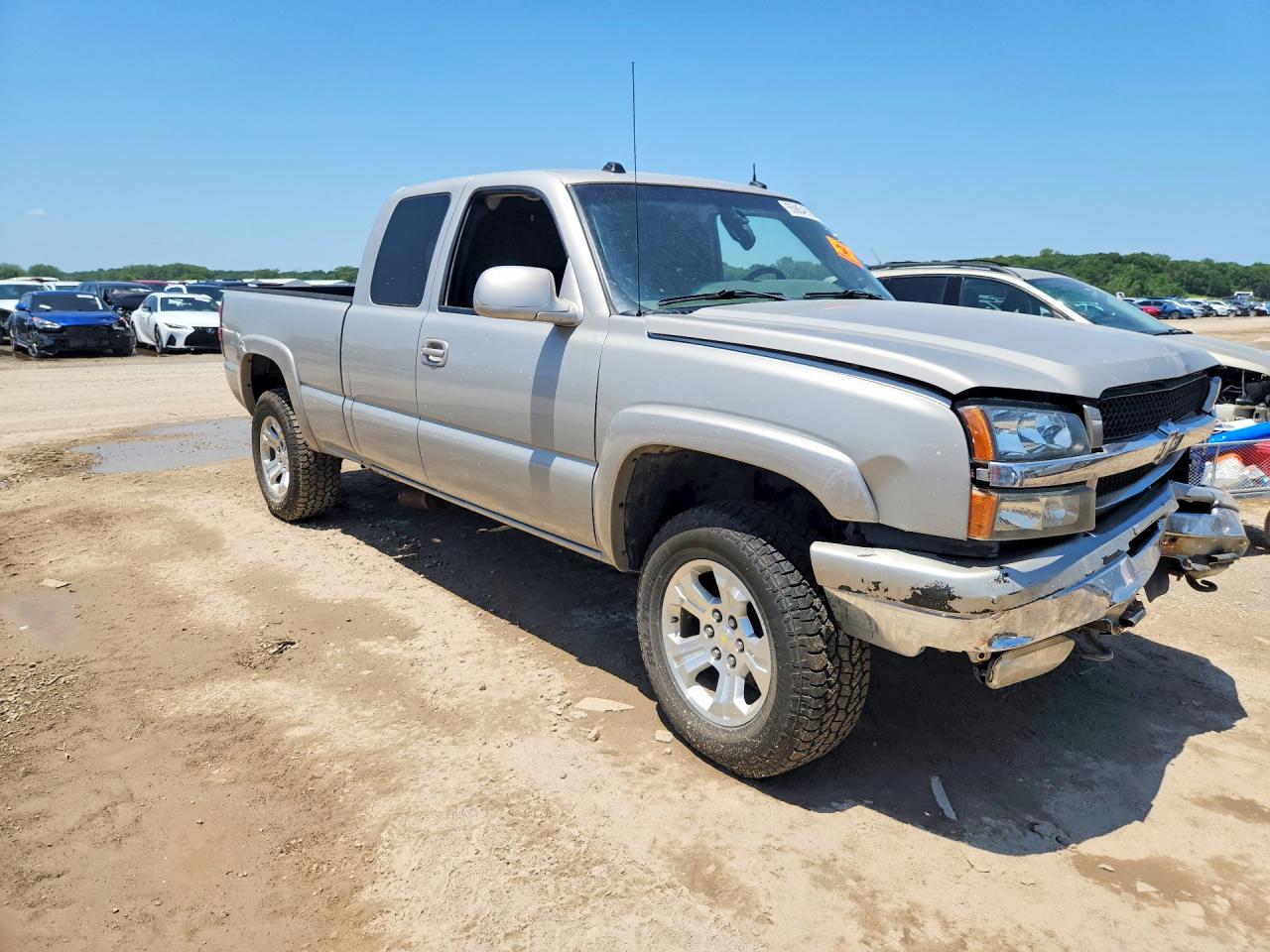 2004 CHEVROLET SILVERADO