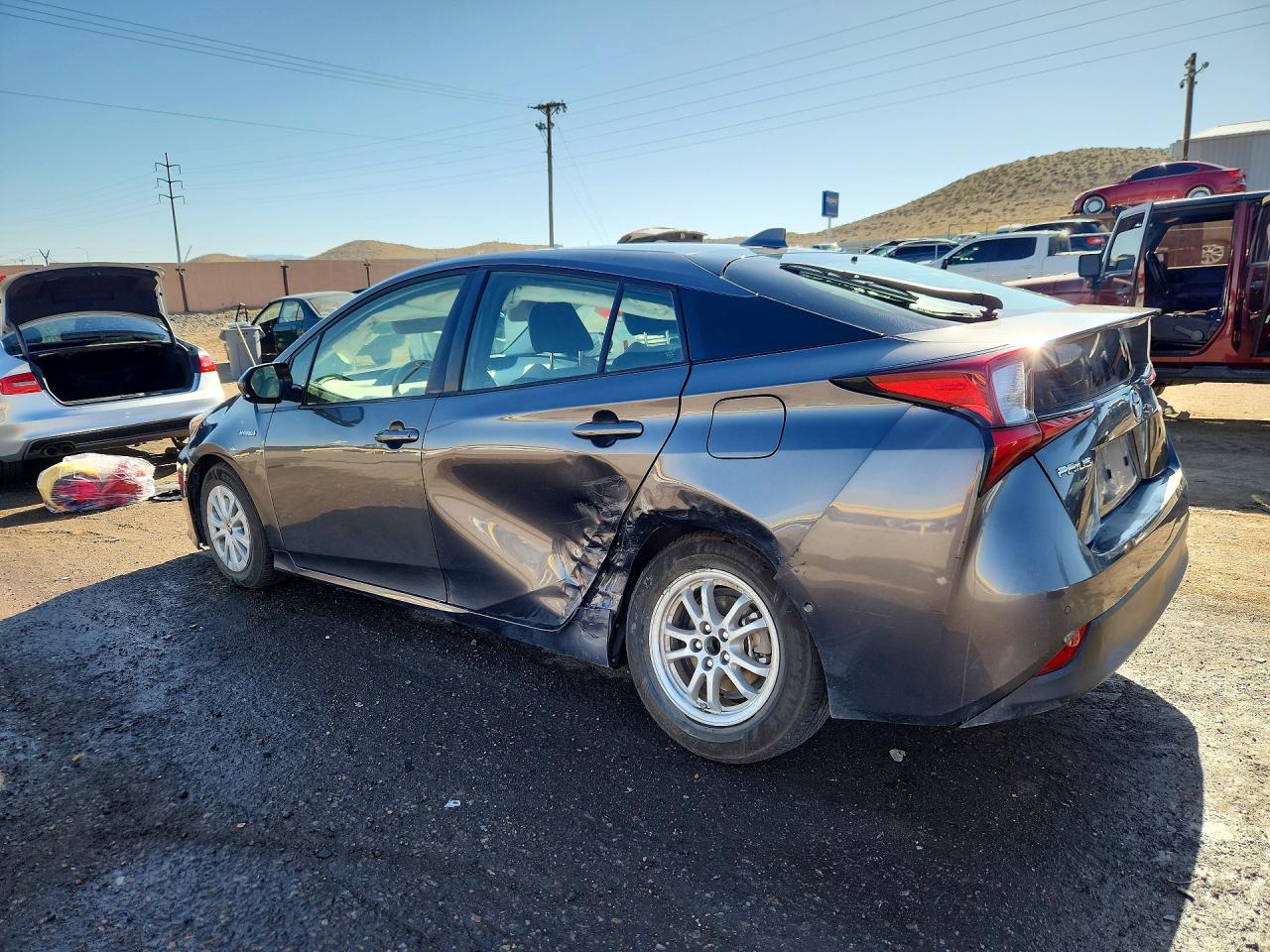 2019 TOYOTA PRIUS