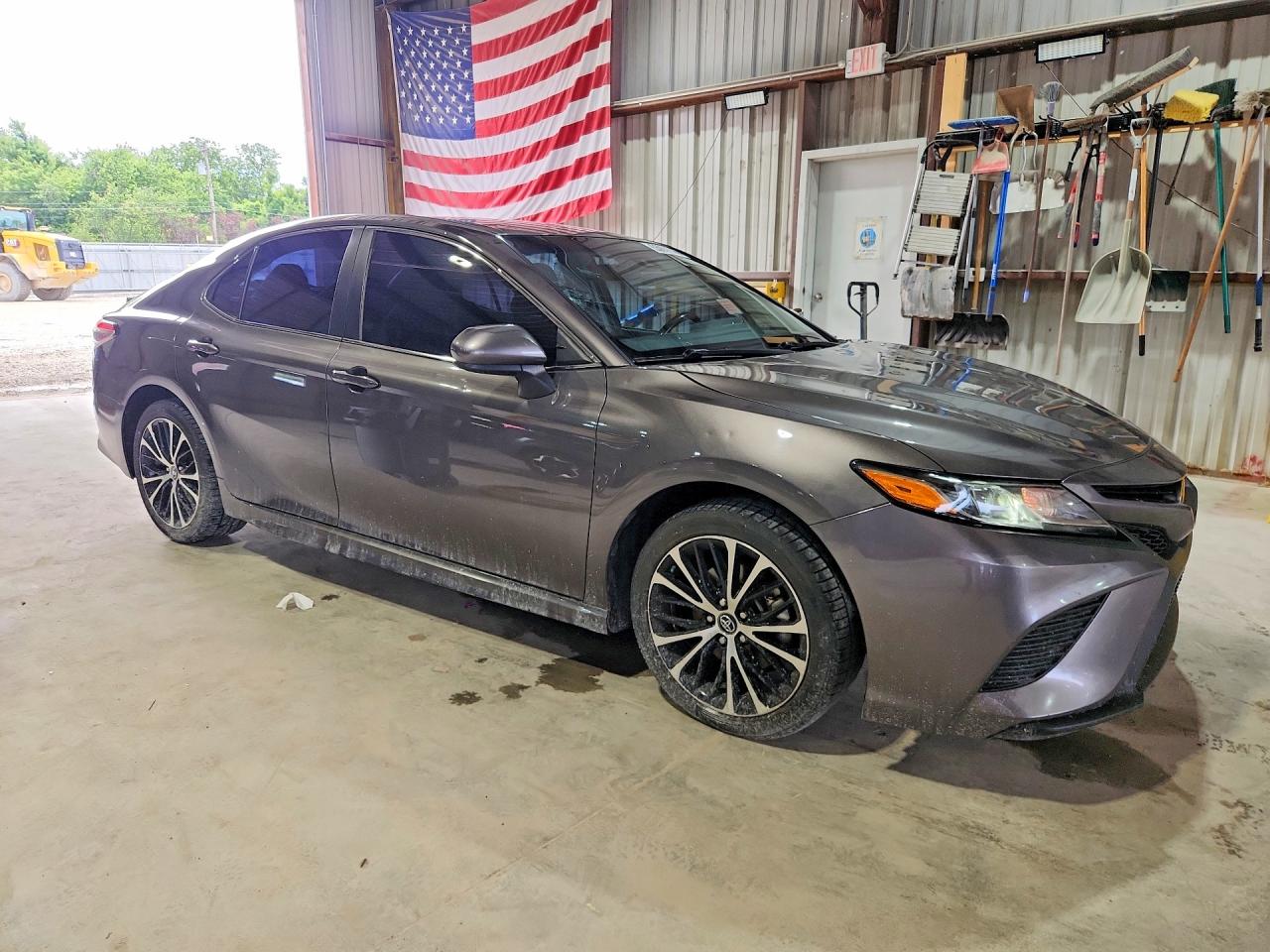 2019 TOYOTA CAMRY