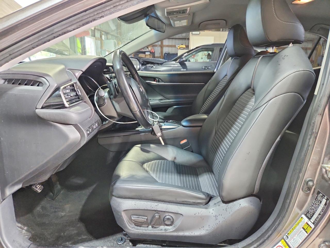 2019 TOYOTA CAMRY