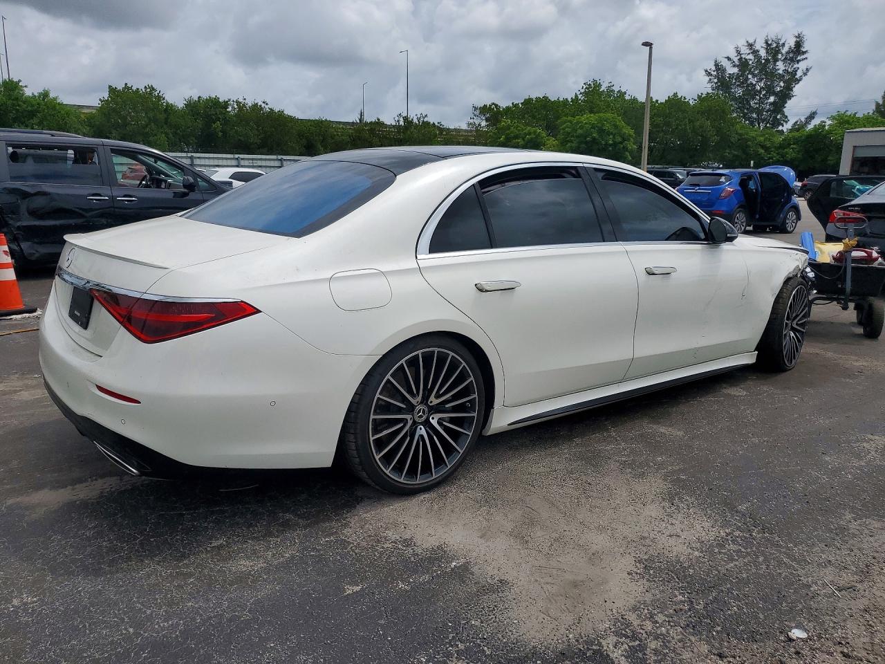 2022 MERCEDES-BENZ S-CLASS