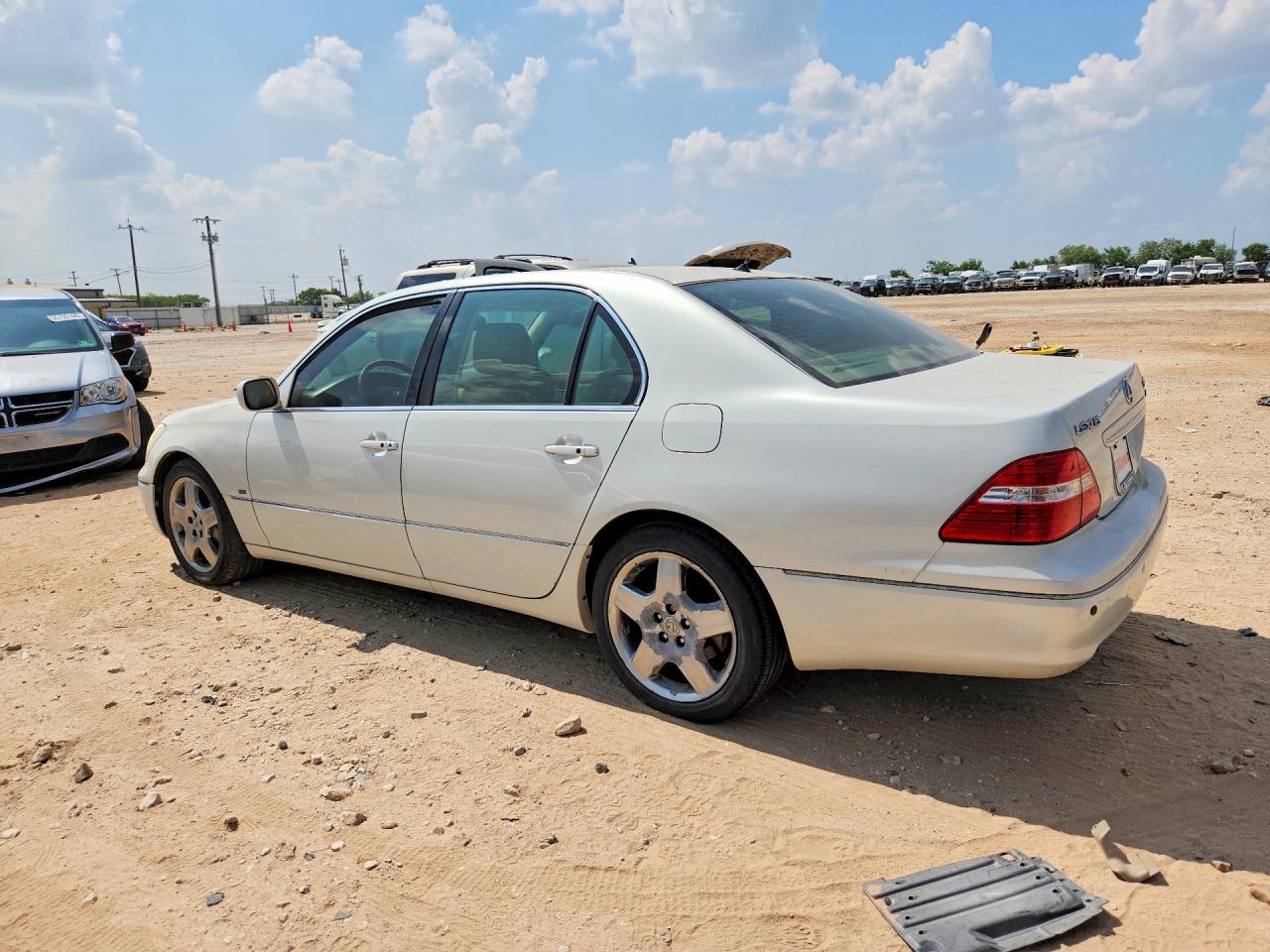 2004 LEXUS LS430