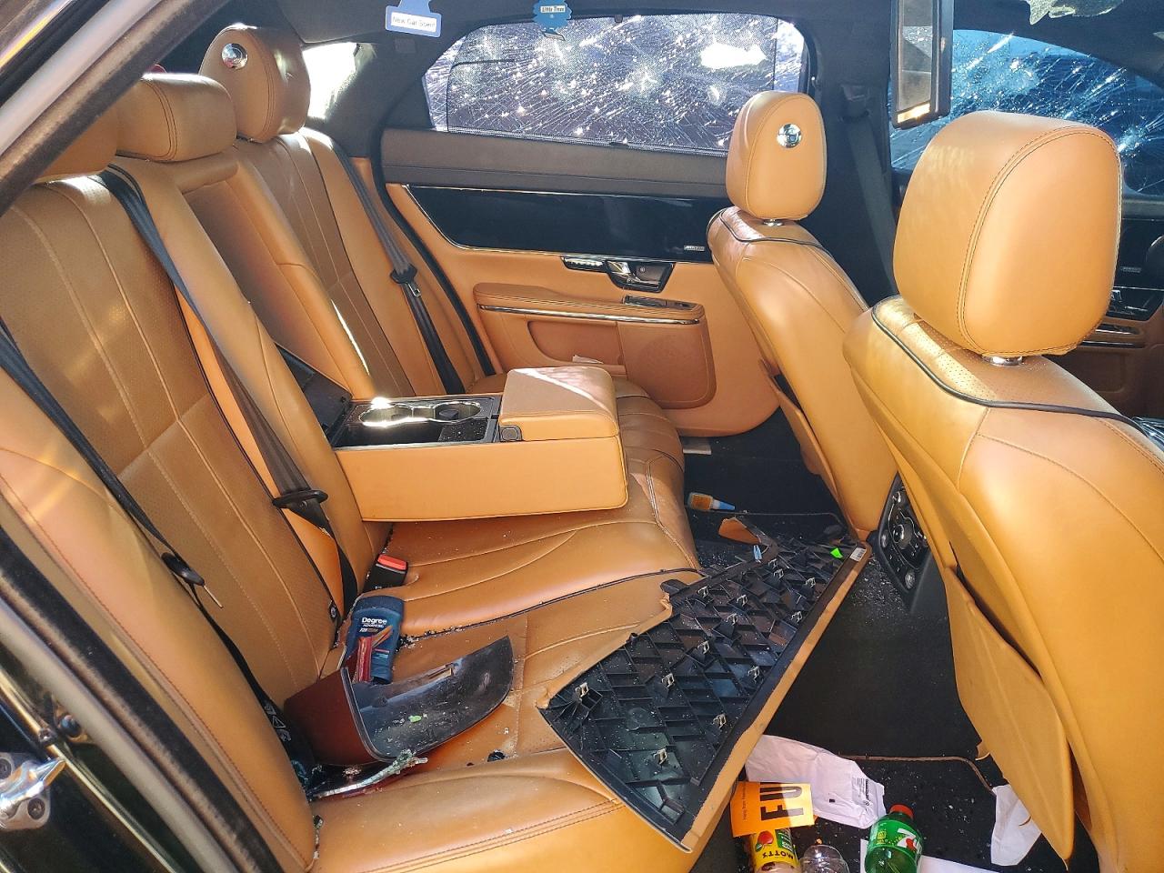 2013 JAGUAR XJ