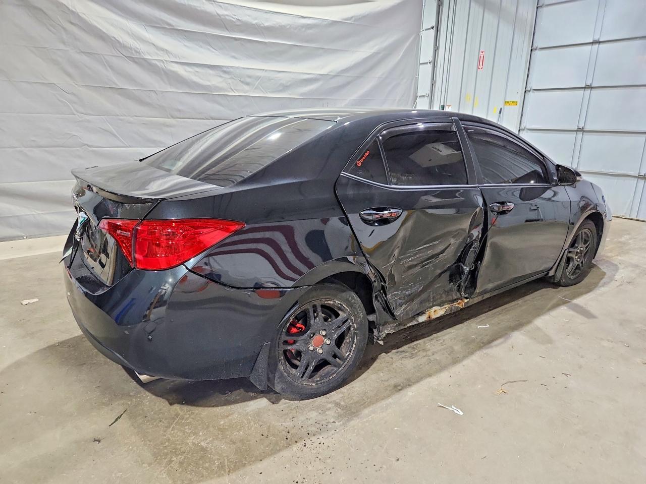 2018 TOYOTA COROLLA