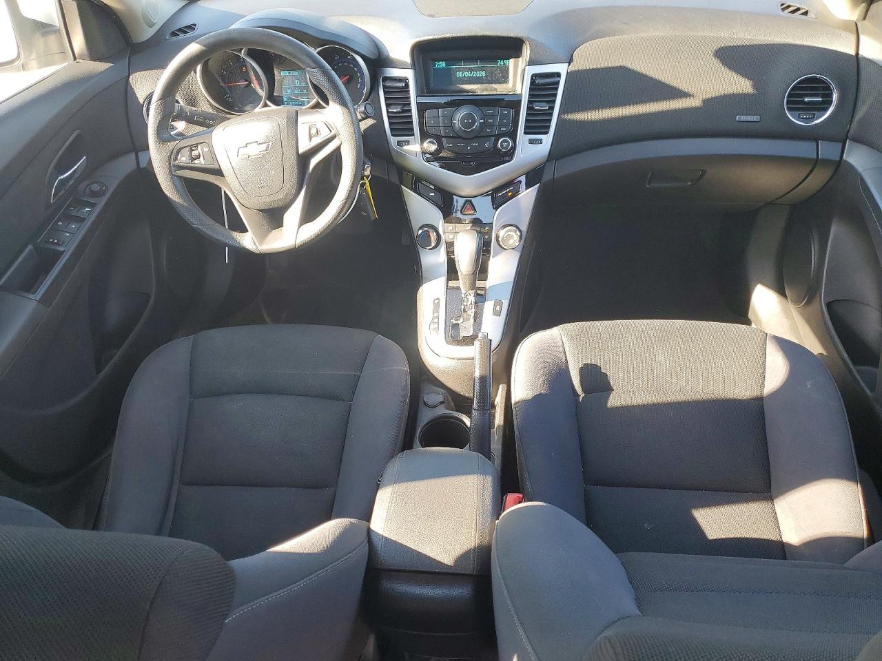 2016 CHEVROLET CRUZE