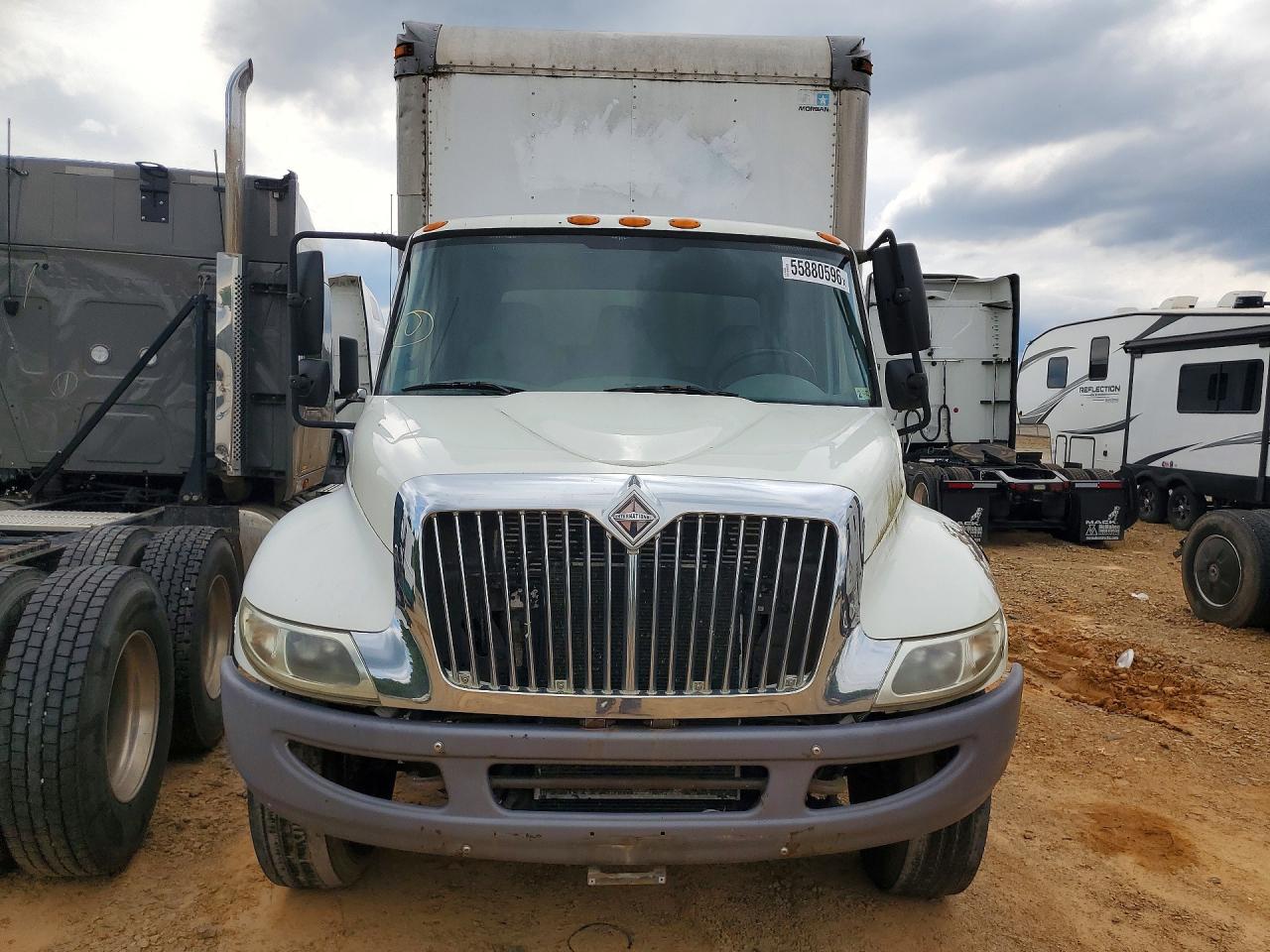 2006 INTERNATIONAL 4000 SERIE