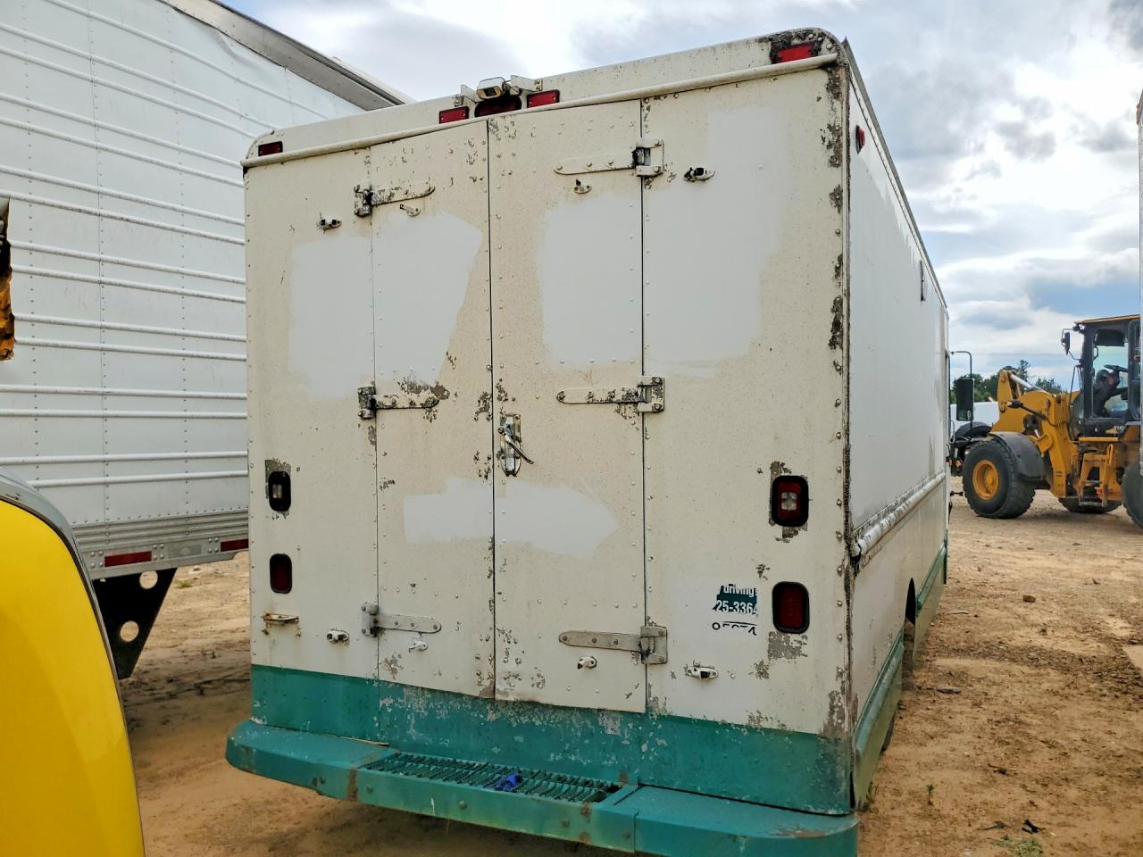 2004 WORKHORSE ALL OTHER