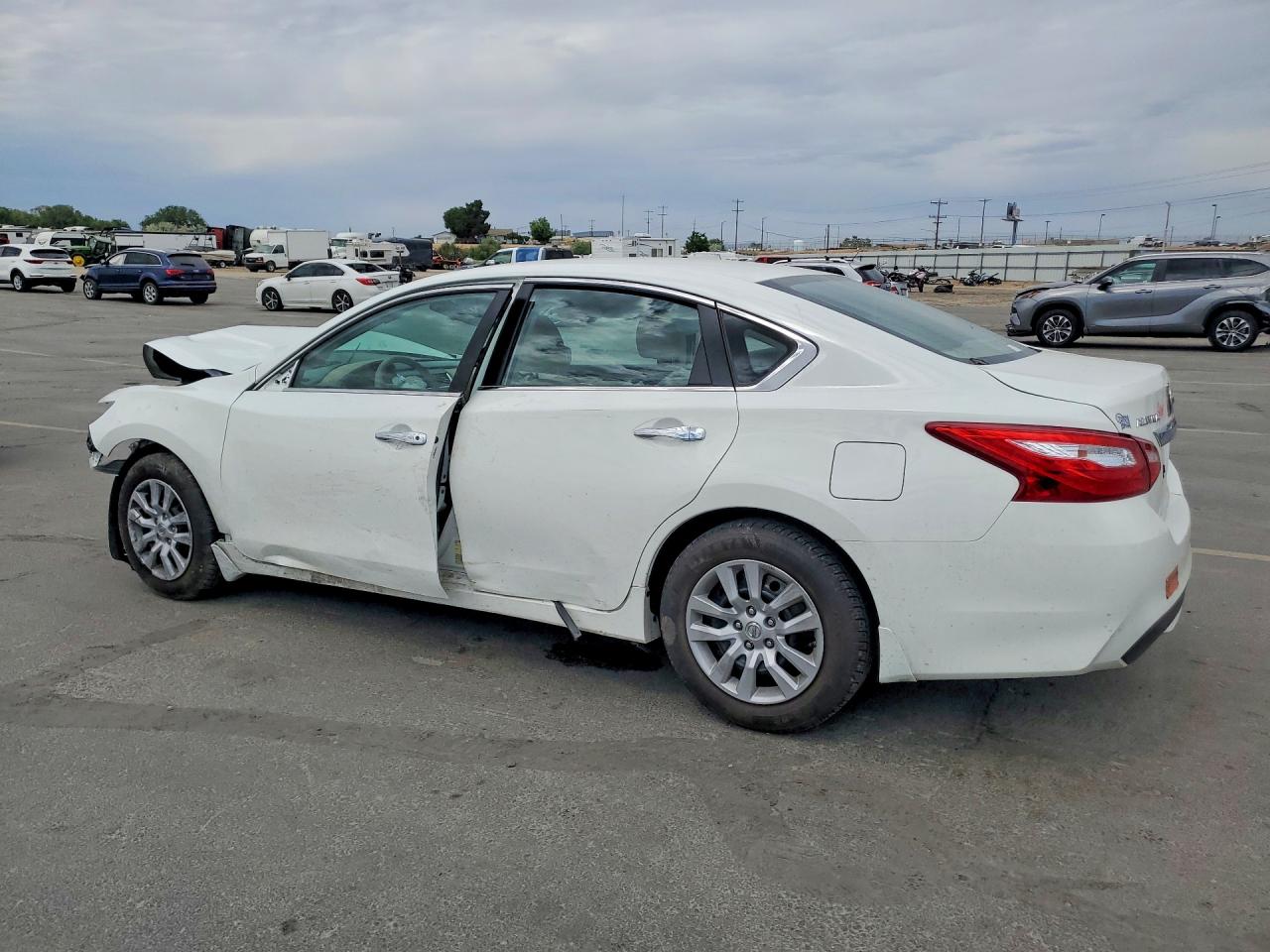 2017 NISSAN ALTIMA