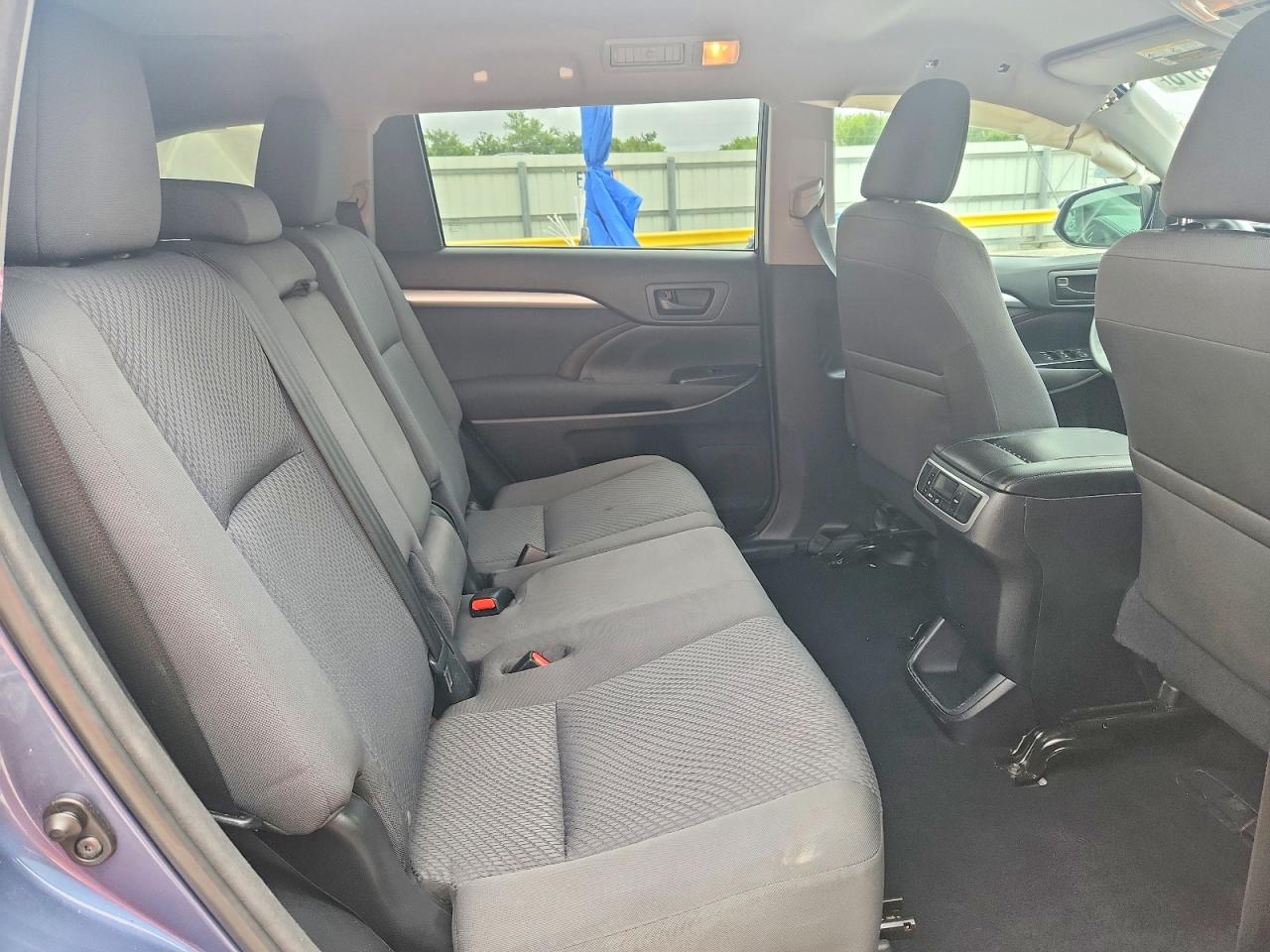 2014 TOYOTA HIGHLANDER
