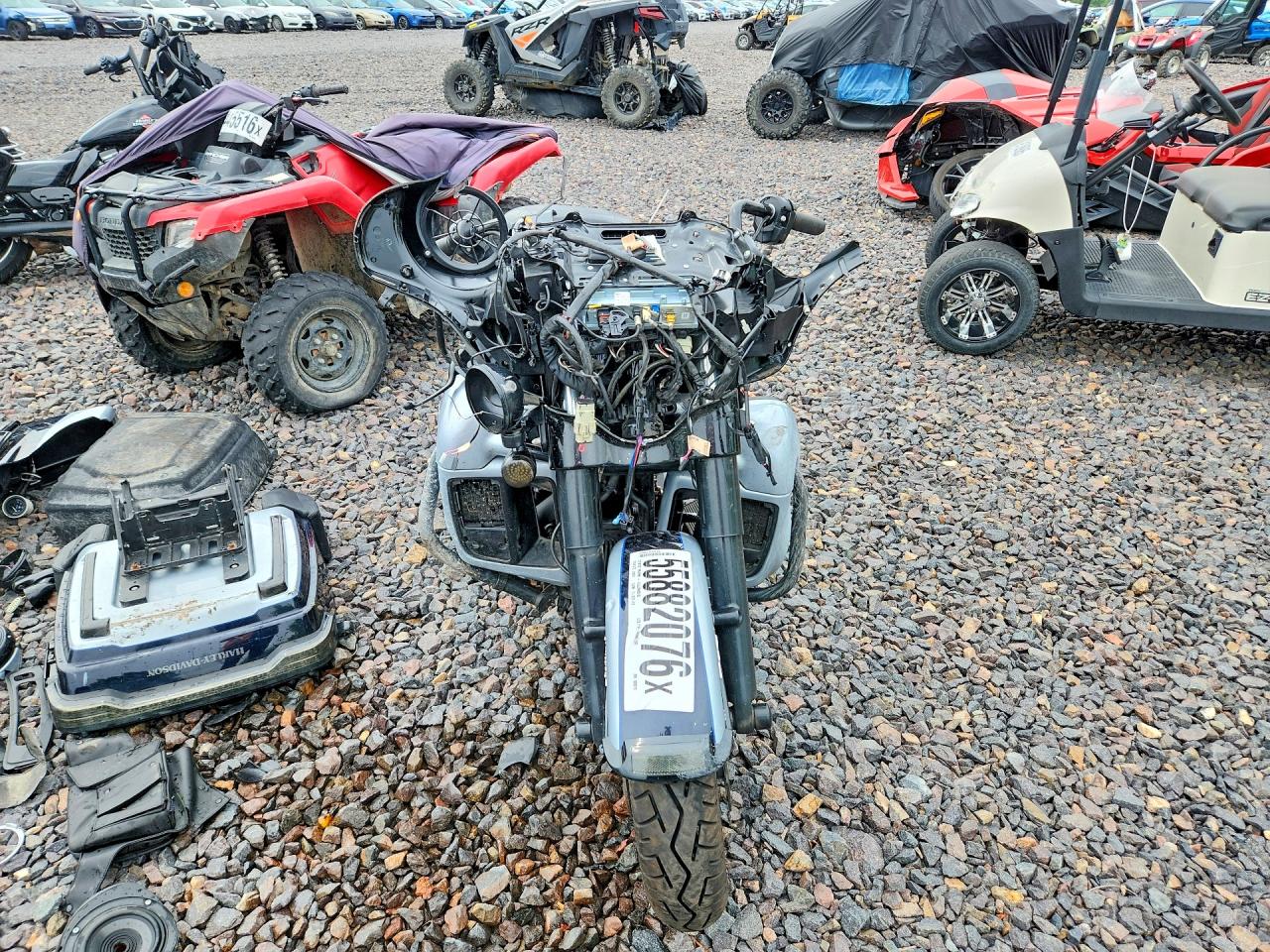 2019 HARLEY-DAVIDSON FL