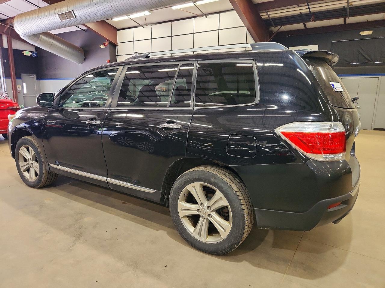 2012 TOYOTA HIGHLANDER