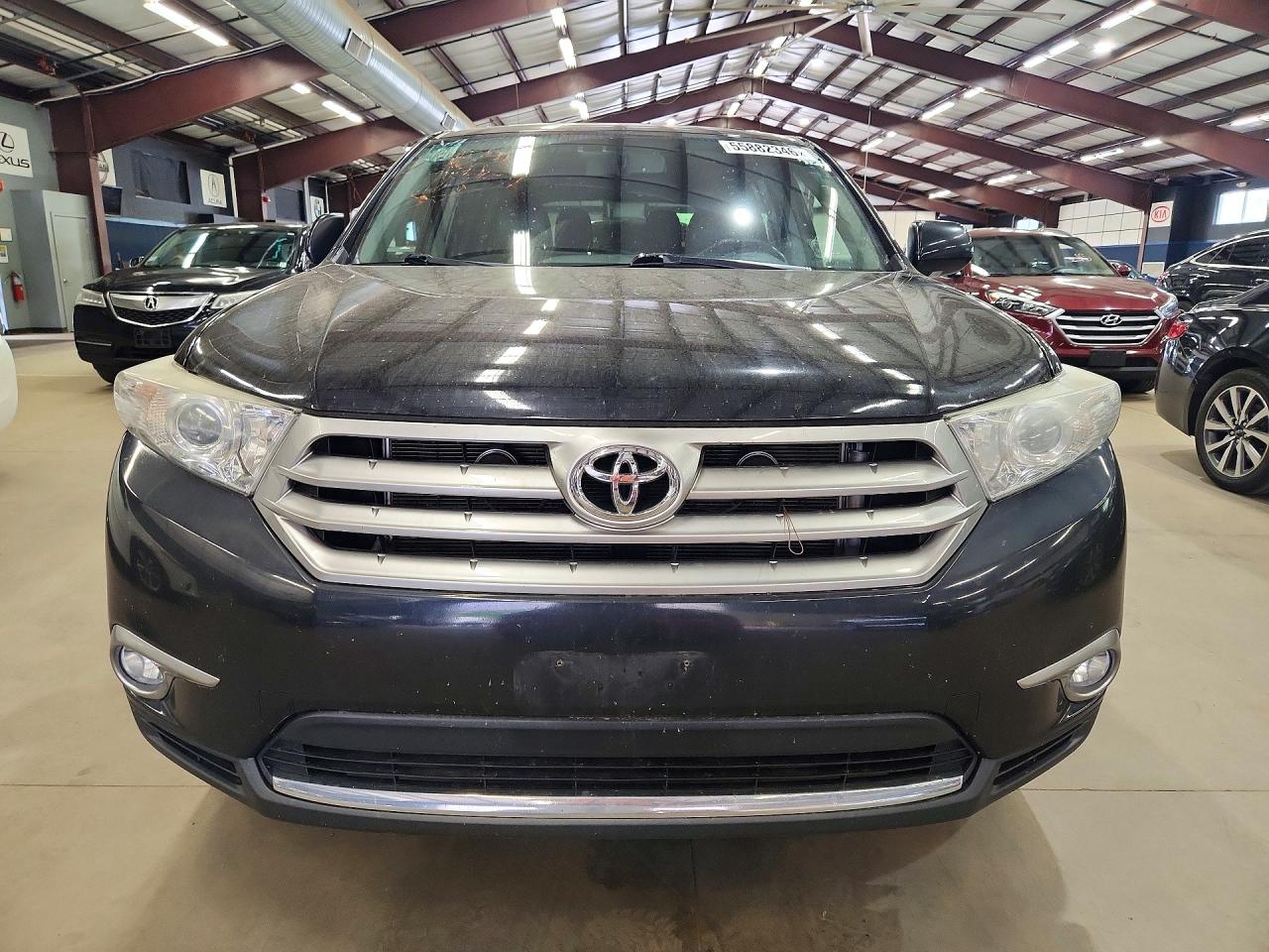 2012 TOYOTA HIGHLANDER