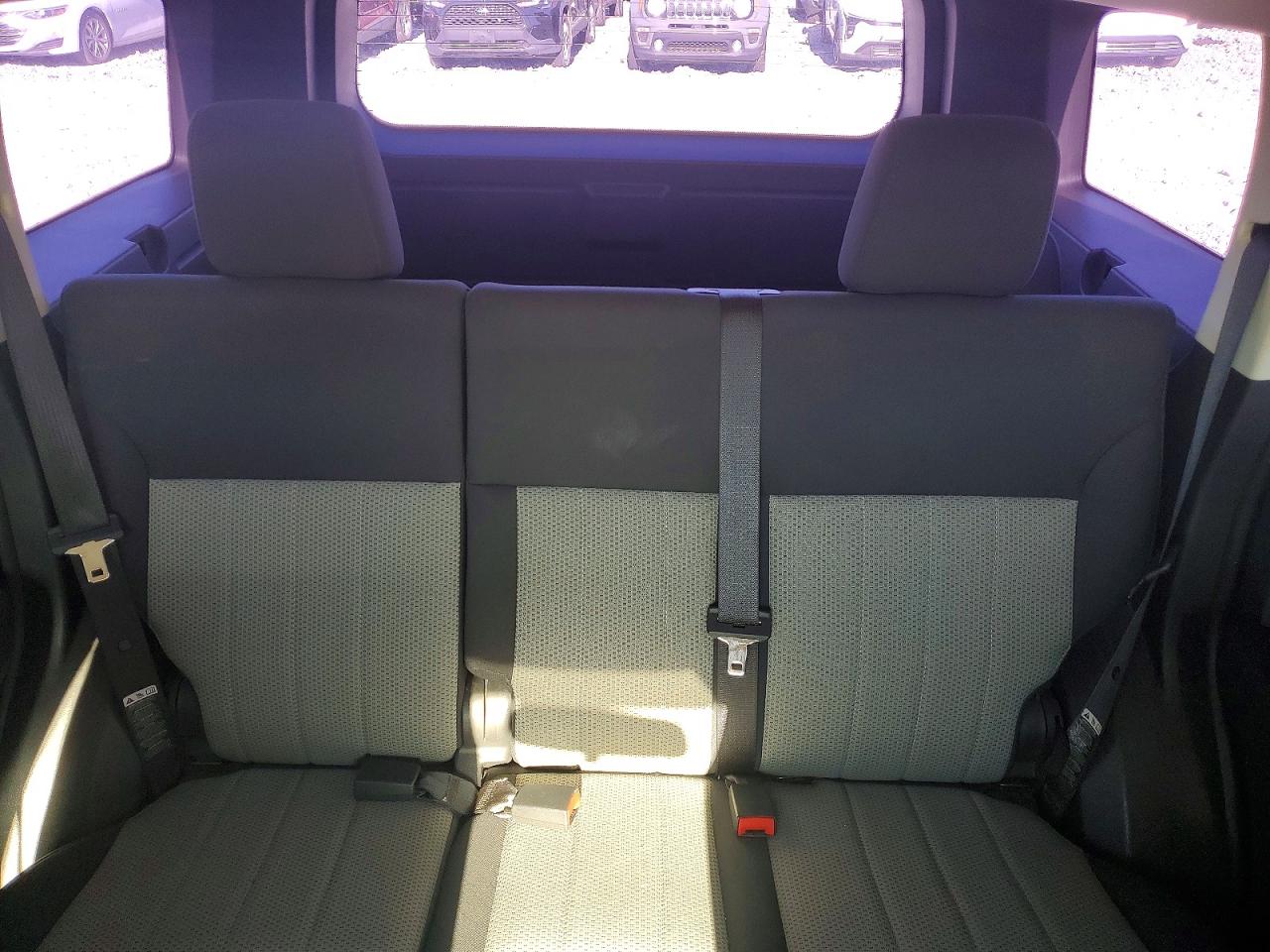 2010 DODGE NITRO