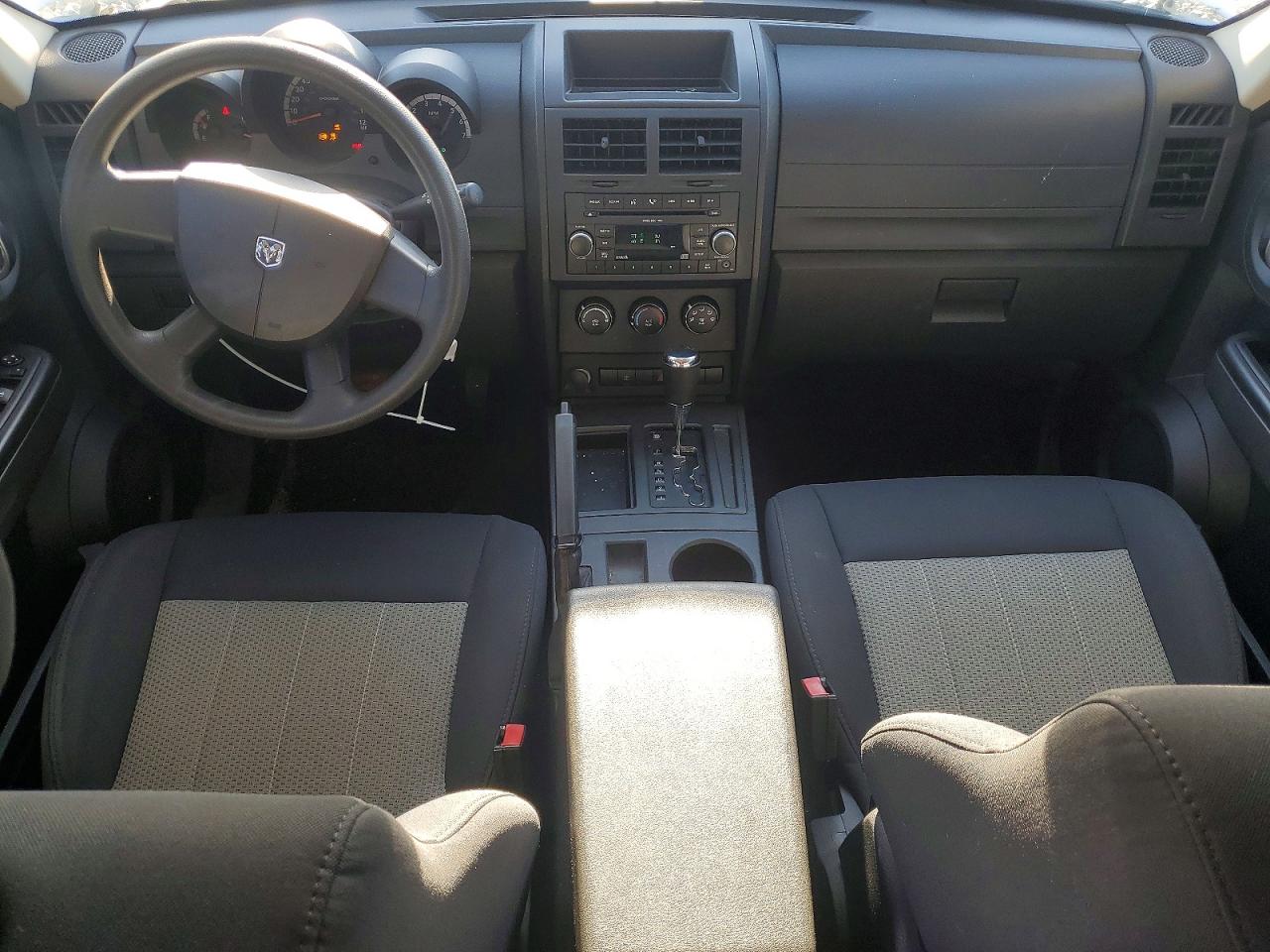 2010 DODGE NITRO