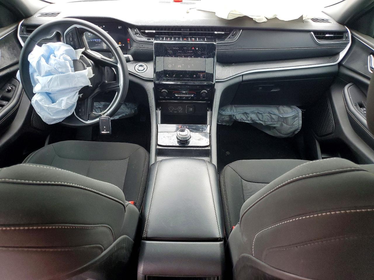 2025 JEEP CHEROKEE
