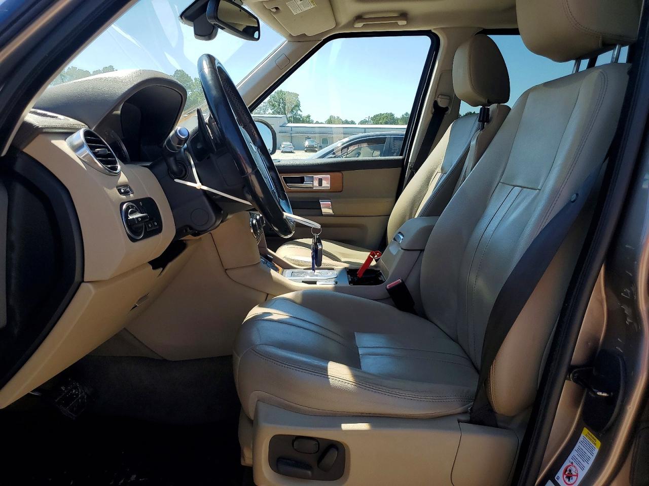 2016 LAND ROVER LR4