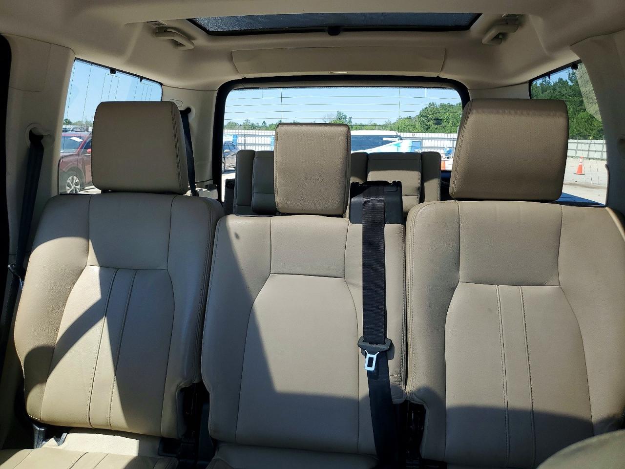 2016 LAND ROVER LR4