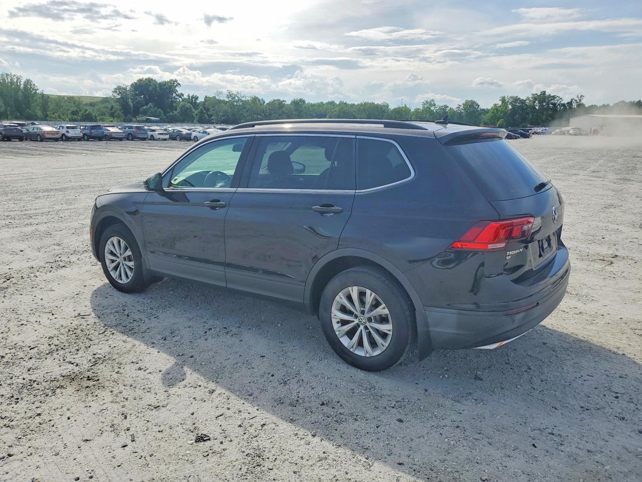 2019 VOLKSWAGEN TIGUAN