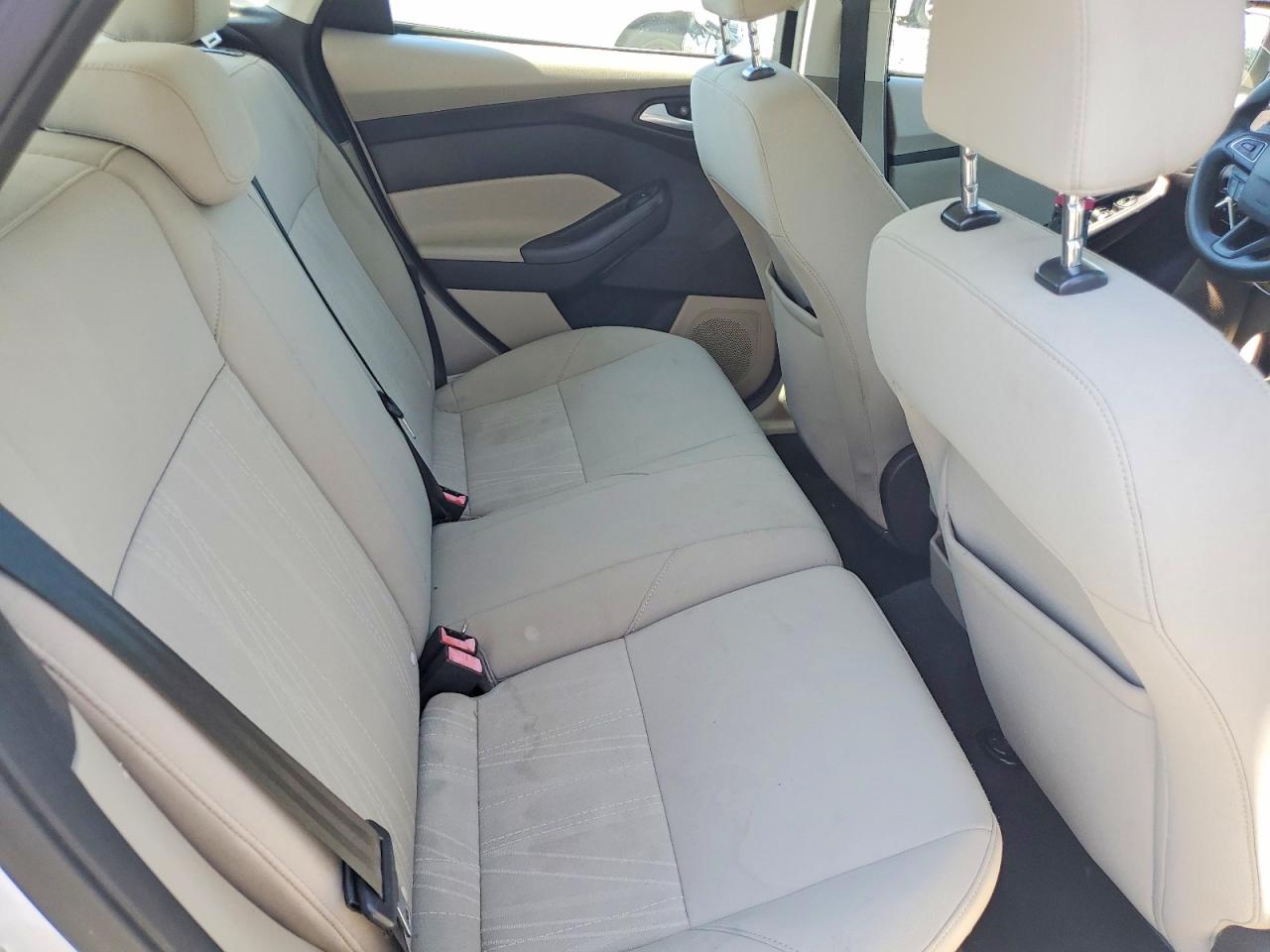 2015 FORD FOCUS