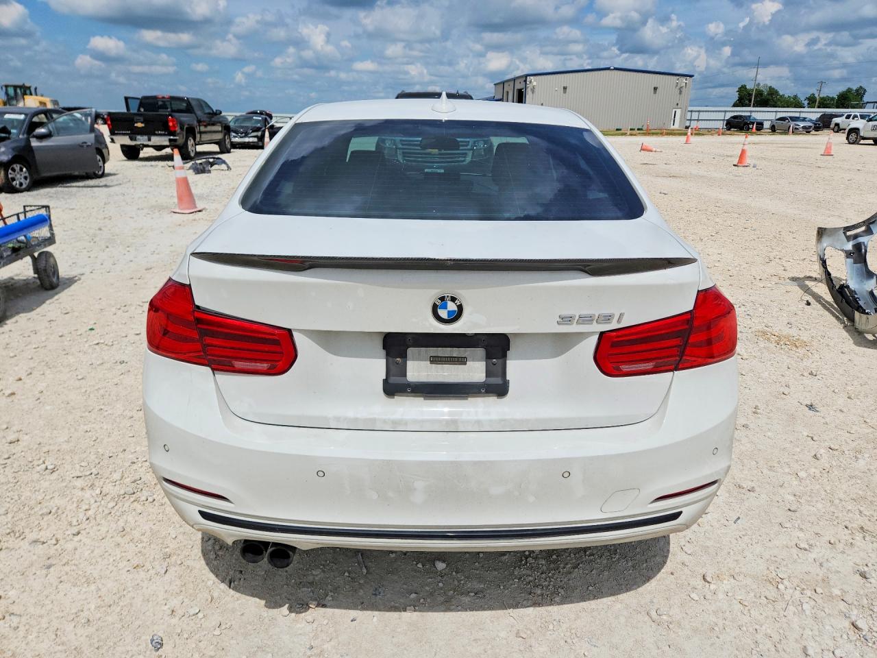 2016 BMW 3 SERIES