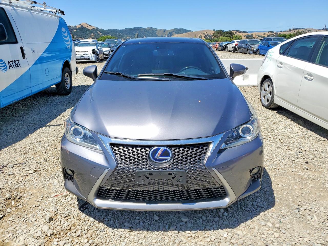 2015 LEXUS CT 200