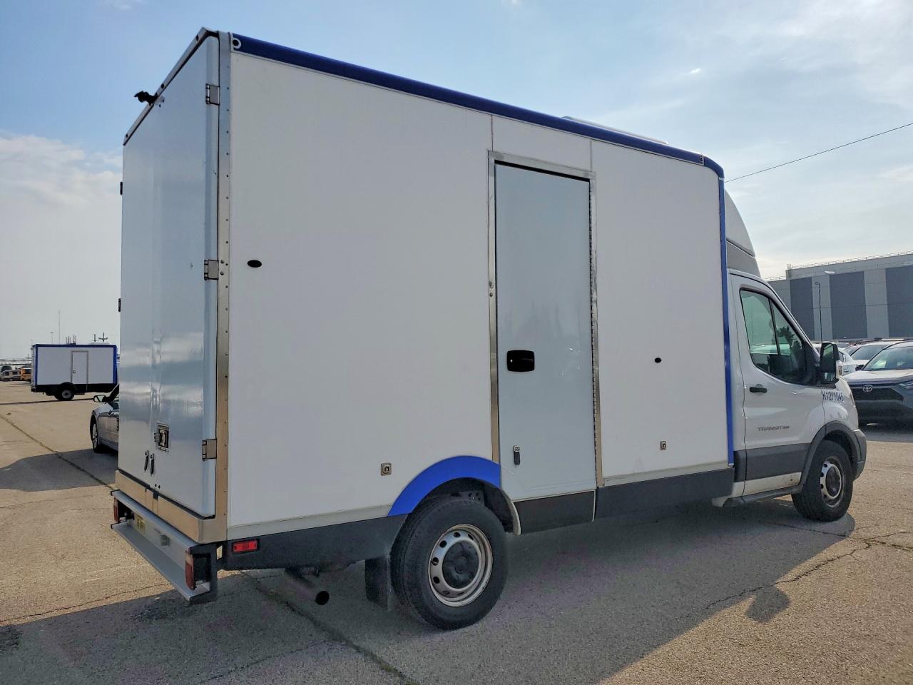 2022 FORD TRANSIT
