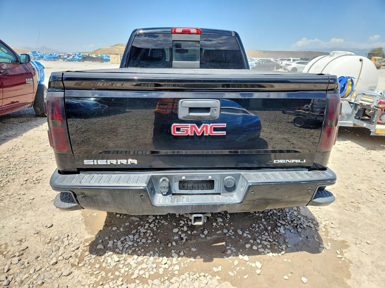 2015 GMC SIERRA