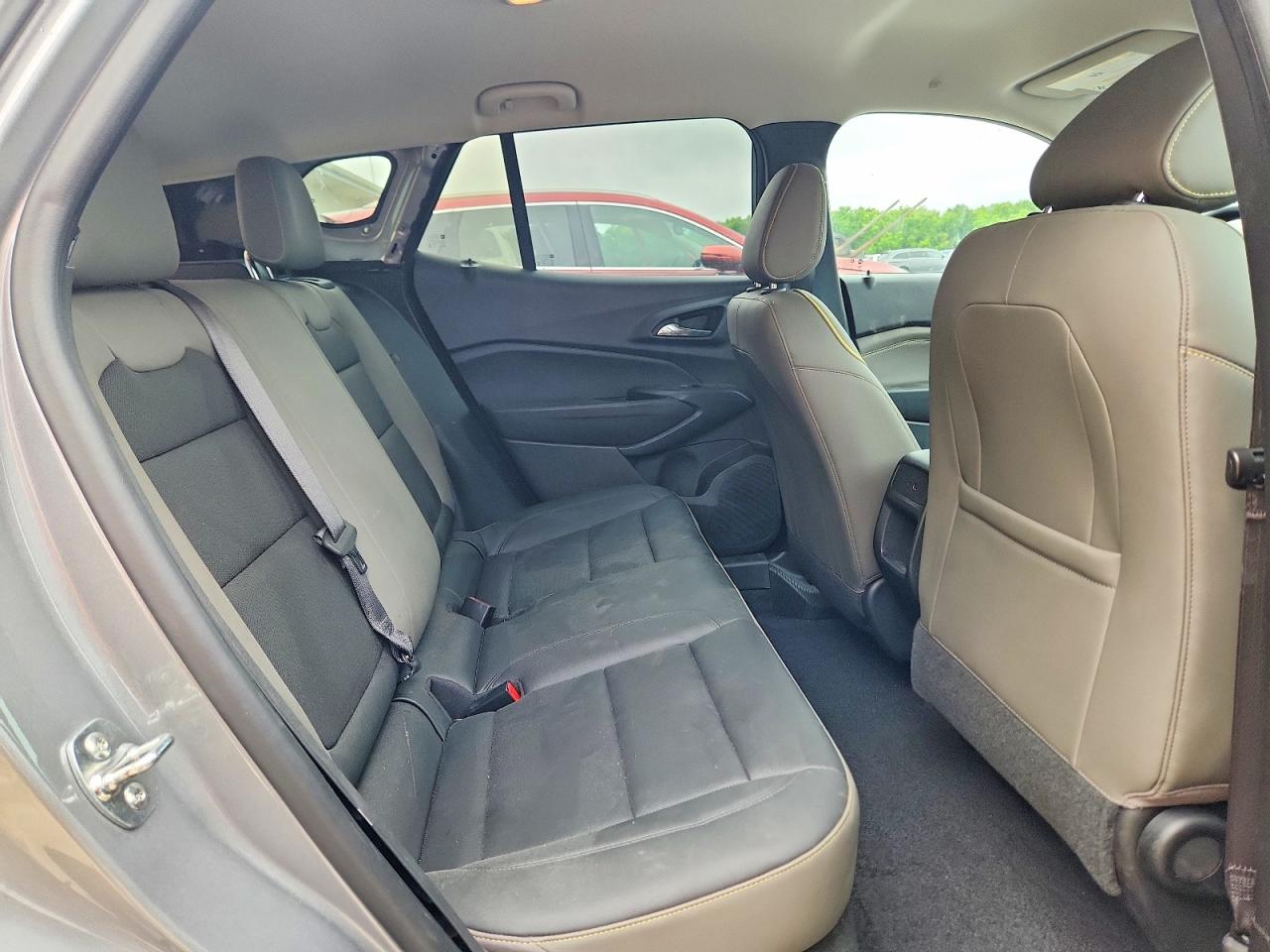 2025 CHEVROLET TRAX
