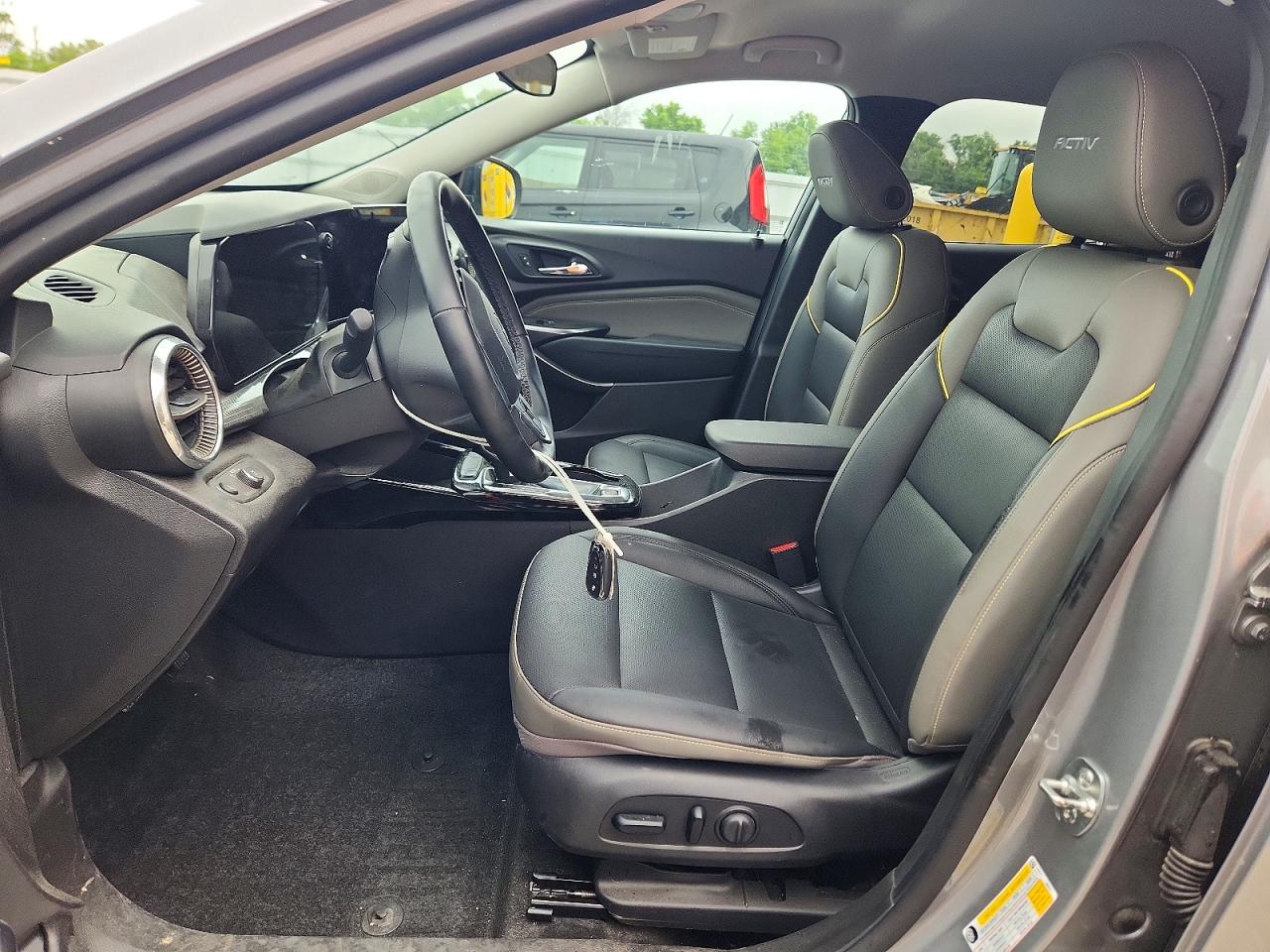 2025 CHEVROLET TRAX