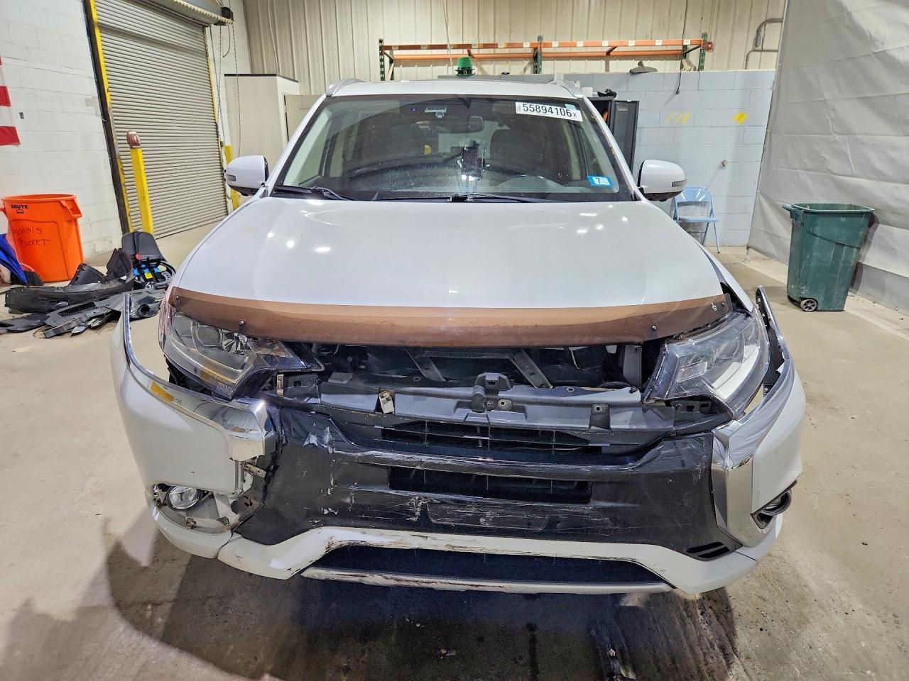 2018 MITSUBISHI OUTLANDER