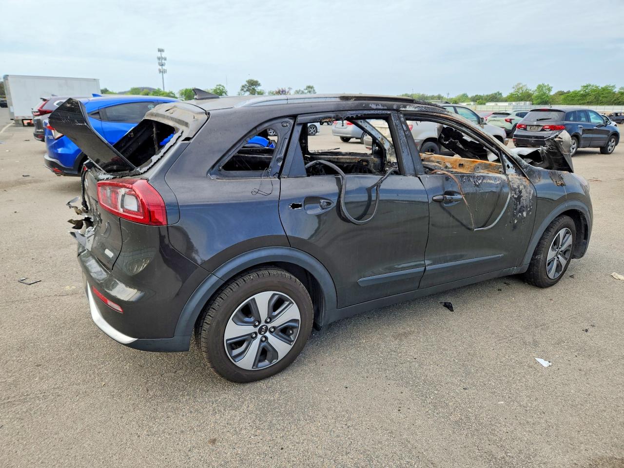 2017 KIA NIRO