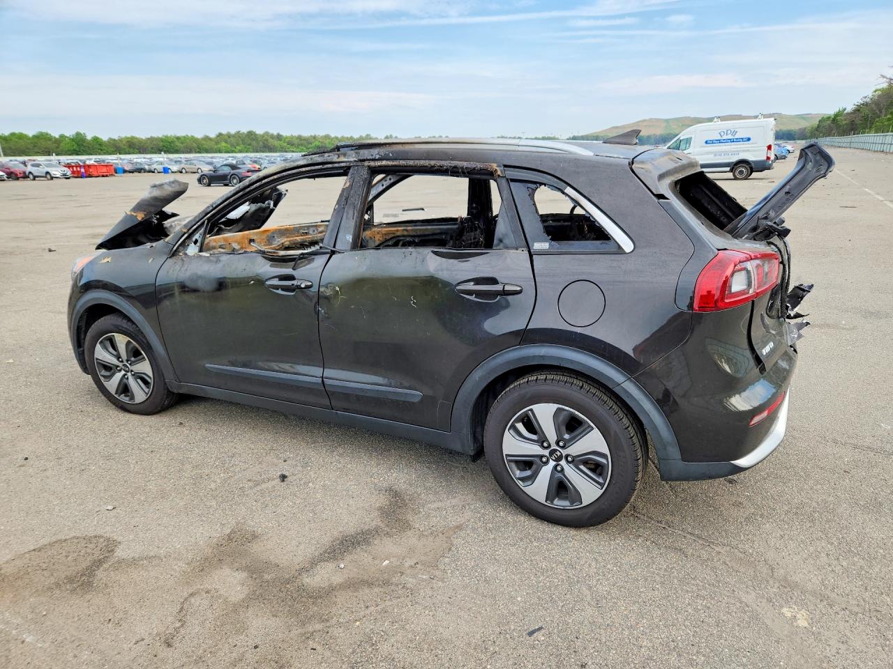 2017 KIA NIRO