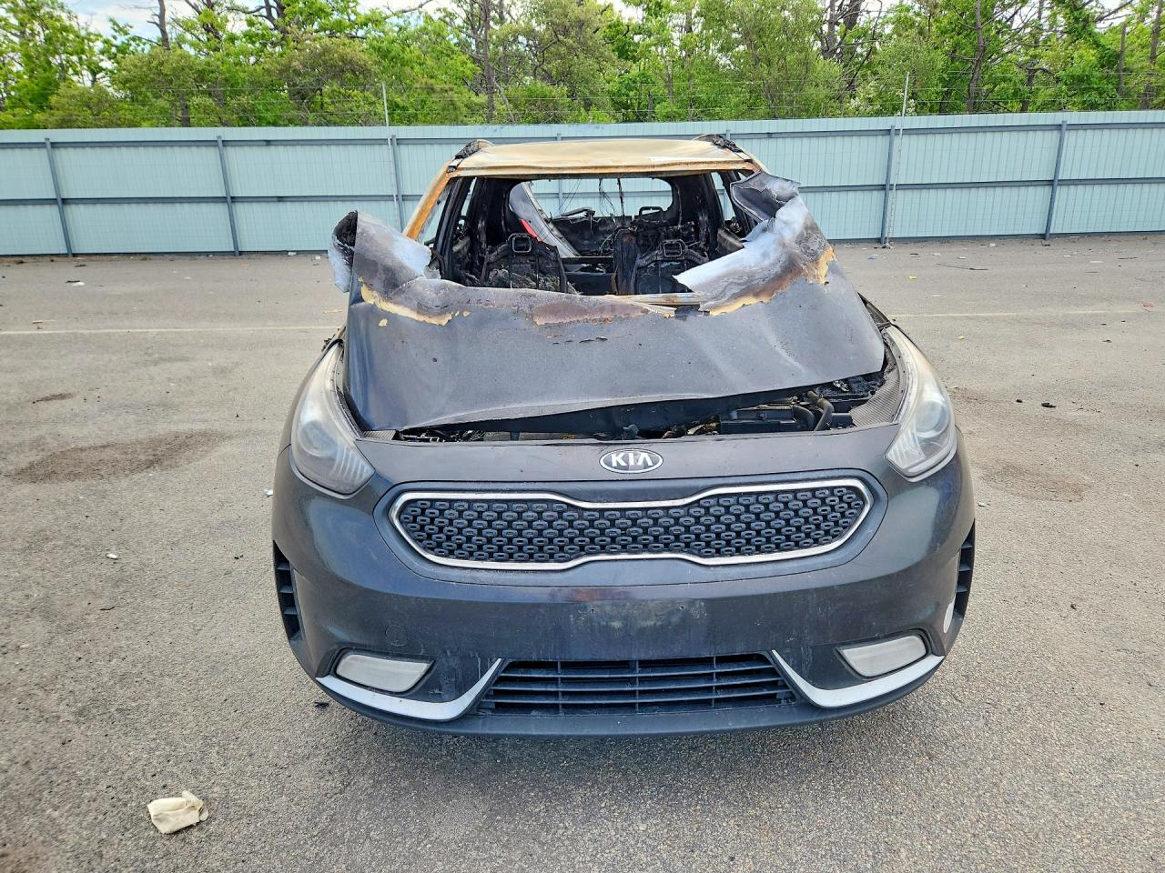 2017 KIA NIRO