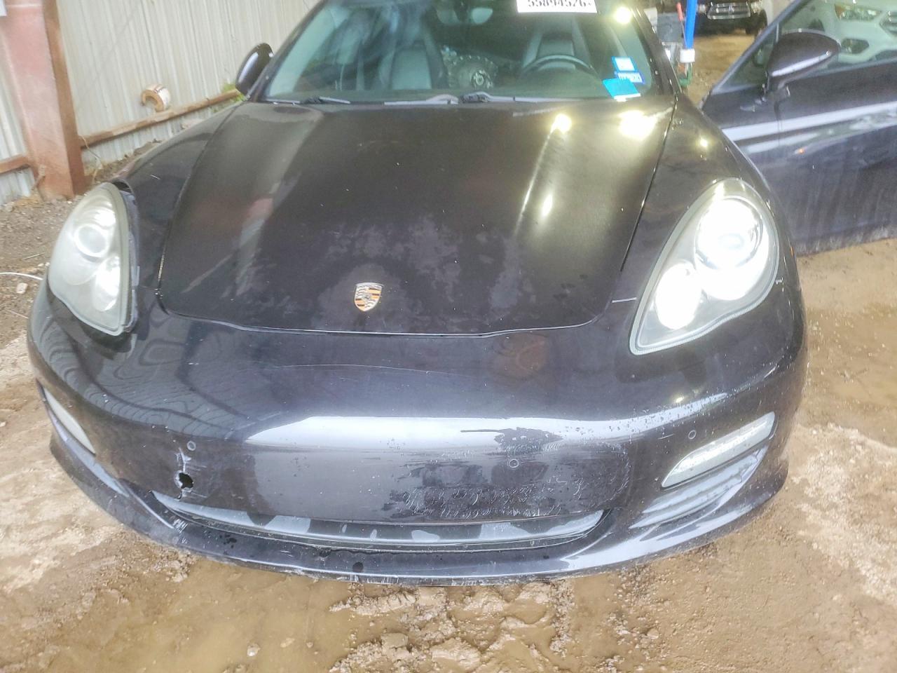 2011 PORSCHE PANAMERA