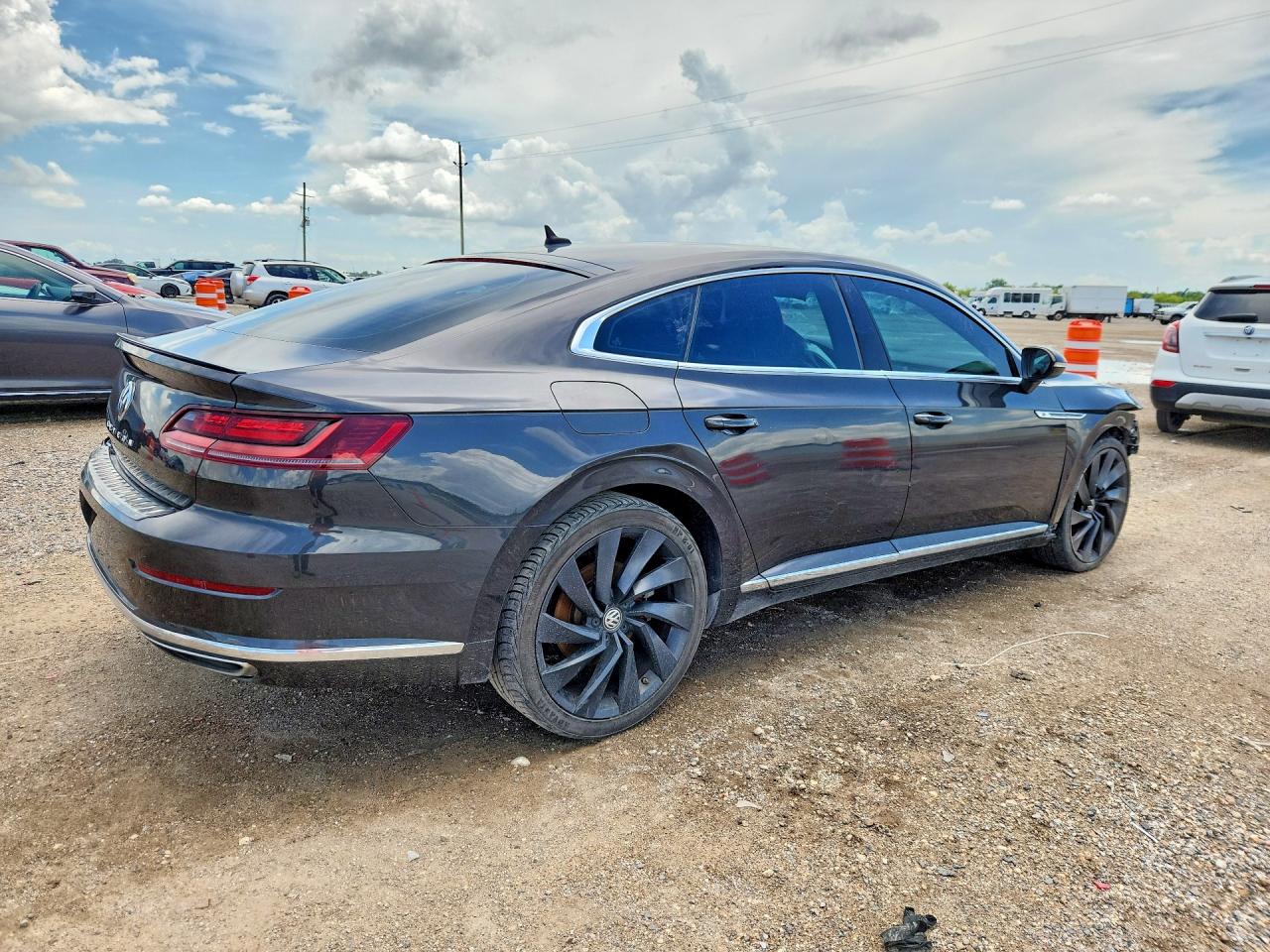 2019 VOLKSWAGEN ARTEON