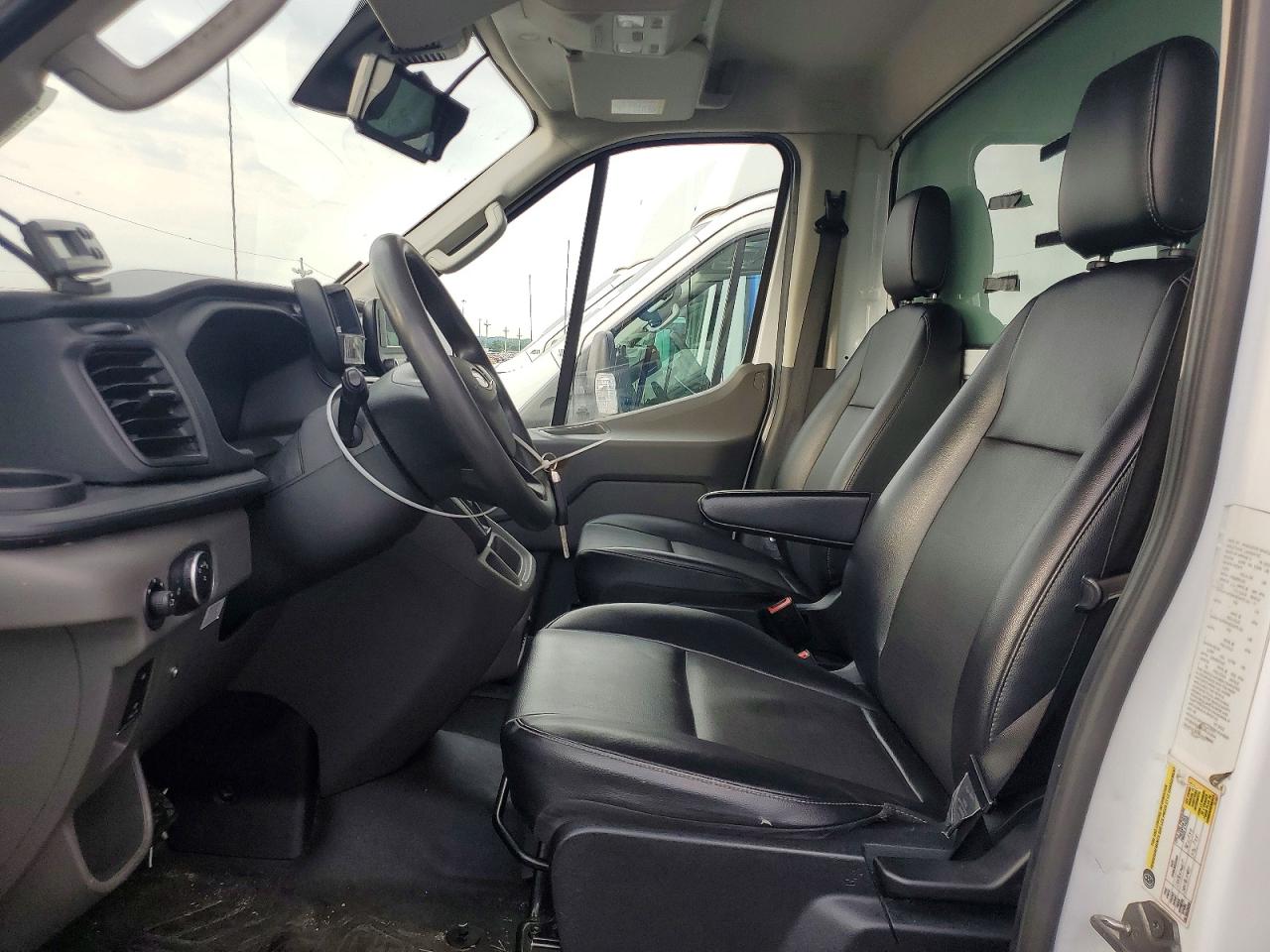 2022 FORD TRANSIT