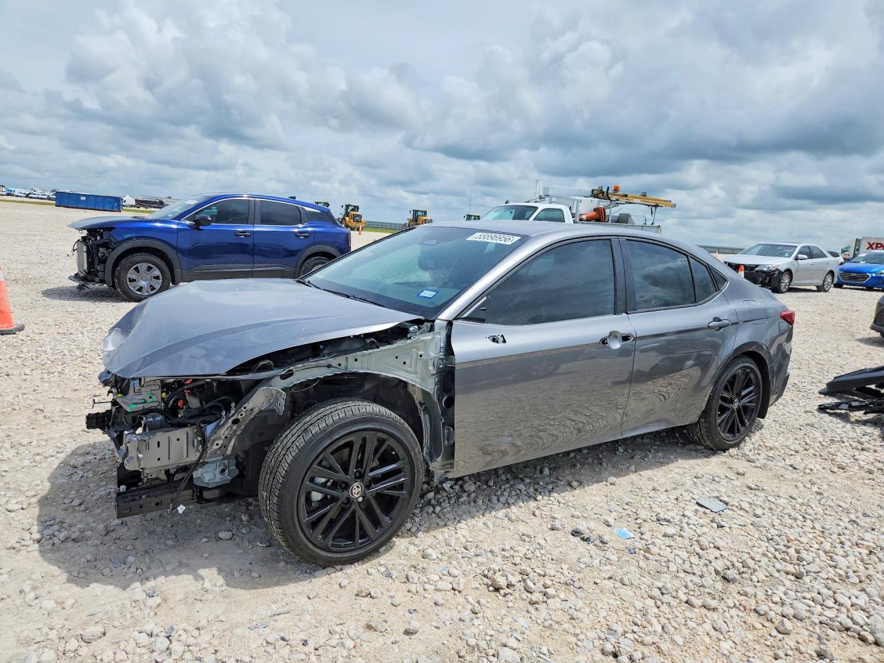 2026 TOYOTA CAMRY