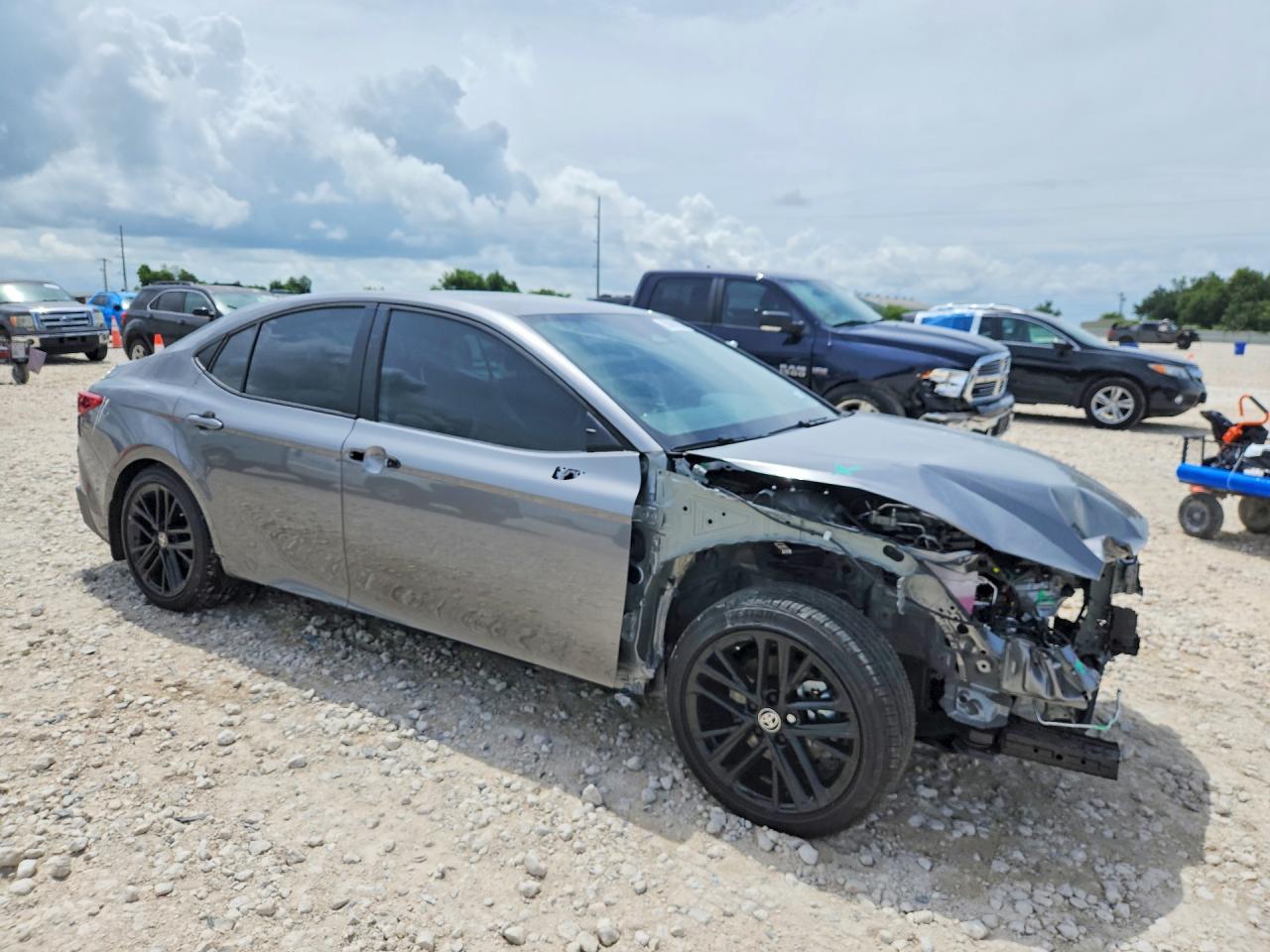 2026 TOYOTA CAMRY