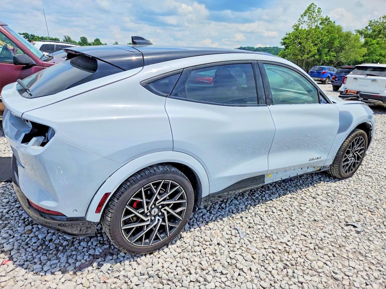 2023 FORD MUSTANG