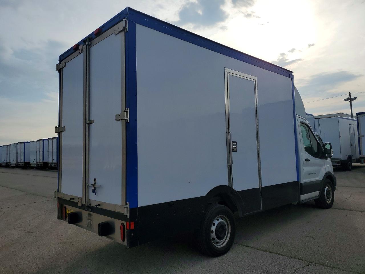 2023 FORD TRANSIT