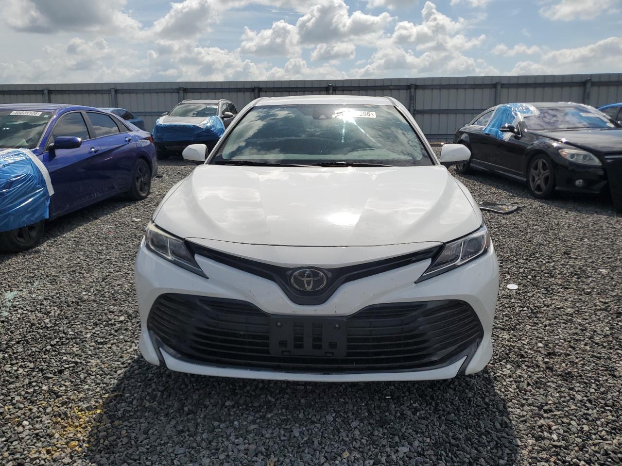 2019 TOYOTA CAMRY