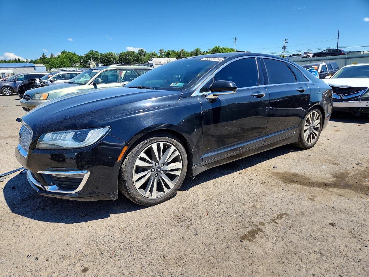 2017 LINCOLN MKZ